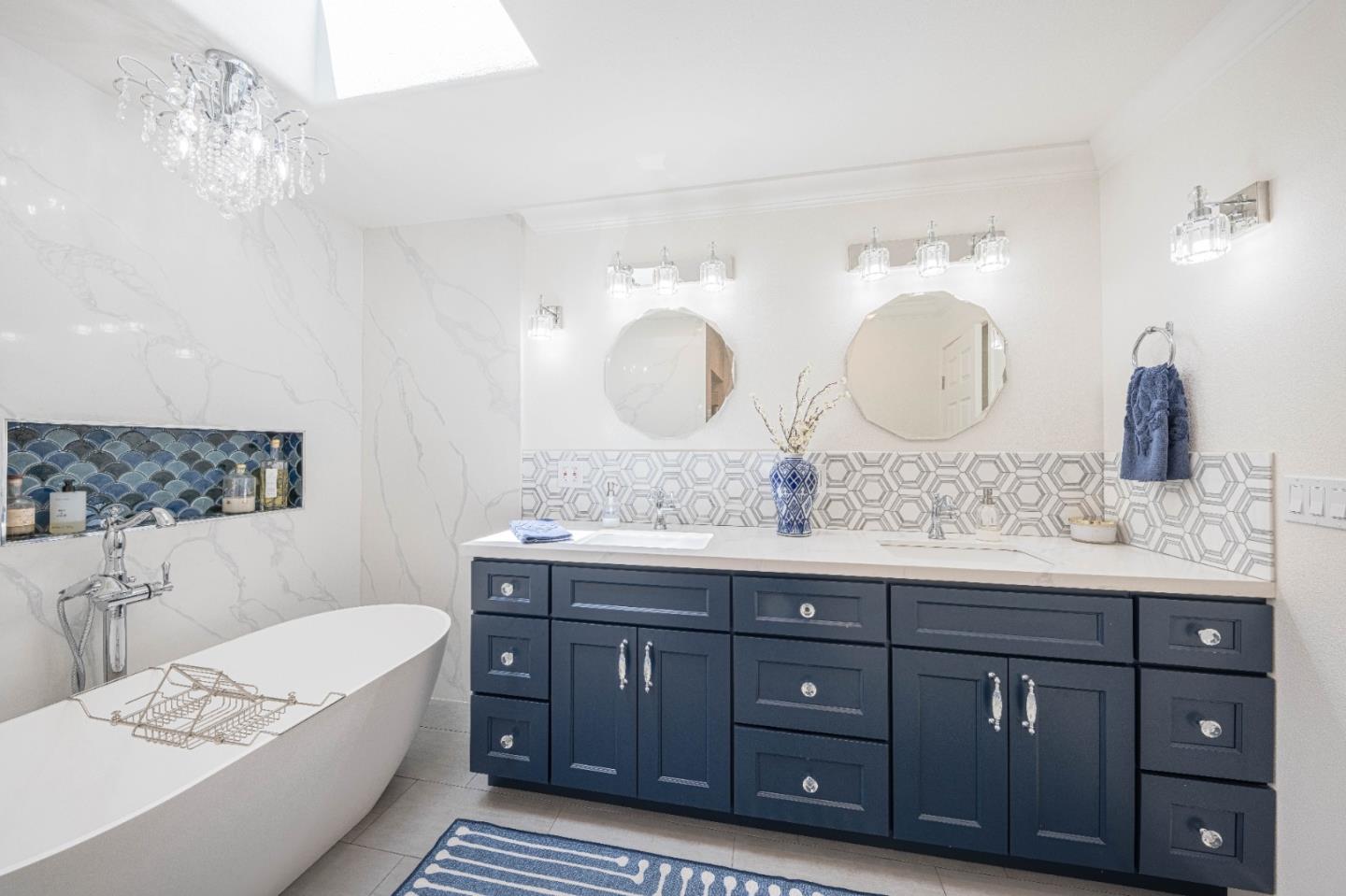 25552 Meadowview Circle