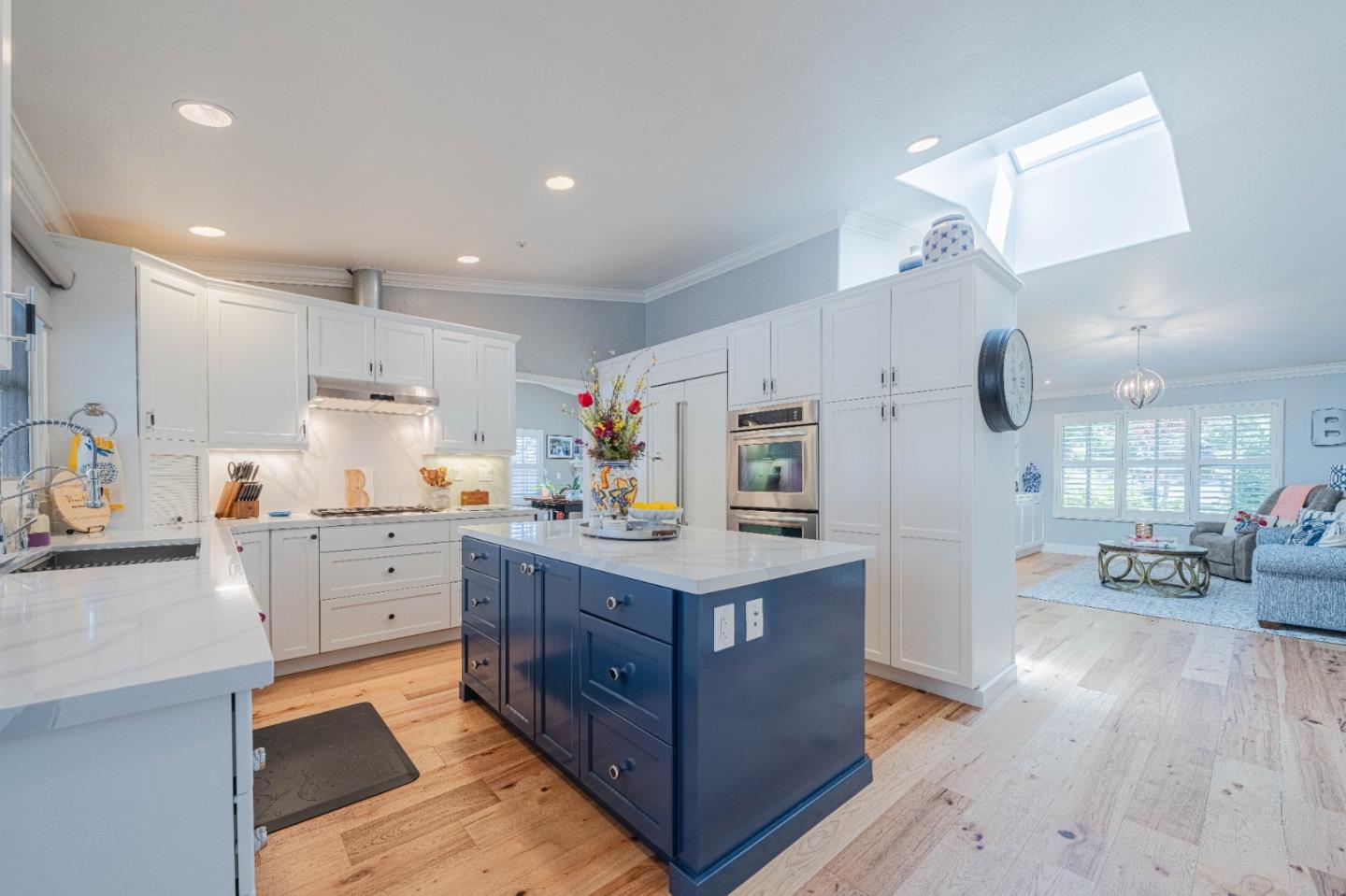 25552 Meadowview Circle