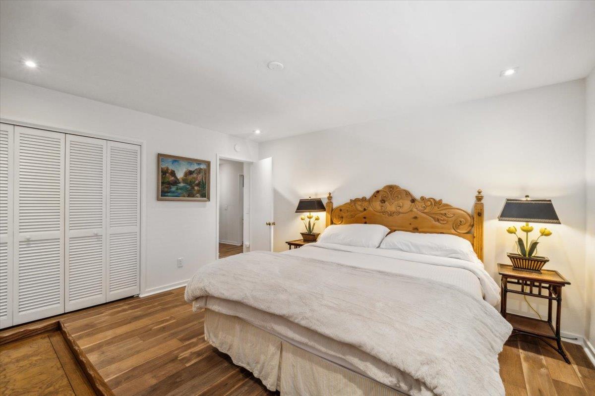 9500 Center Street 1