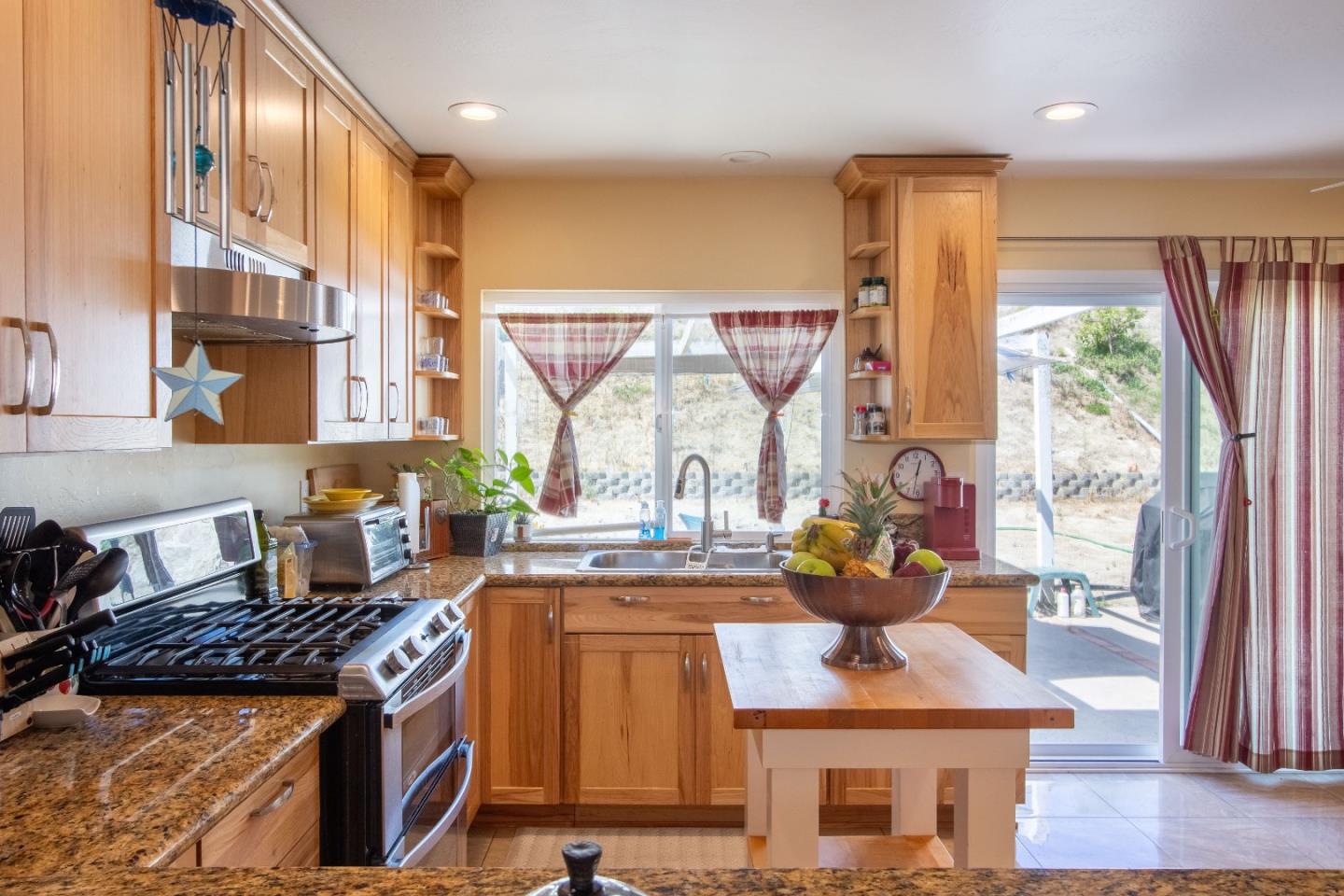 373 Mainsail Road