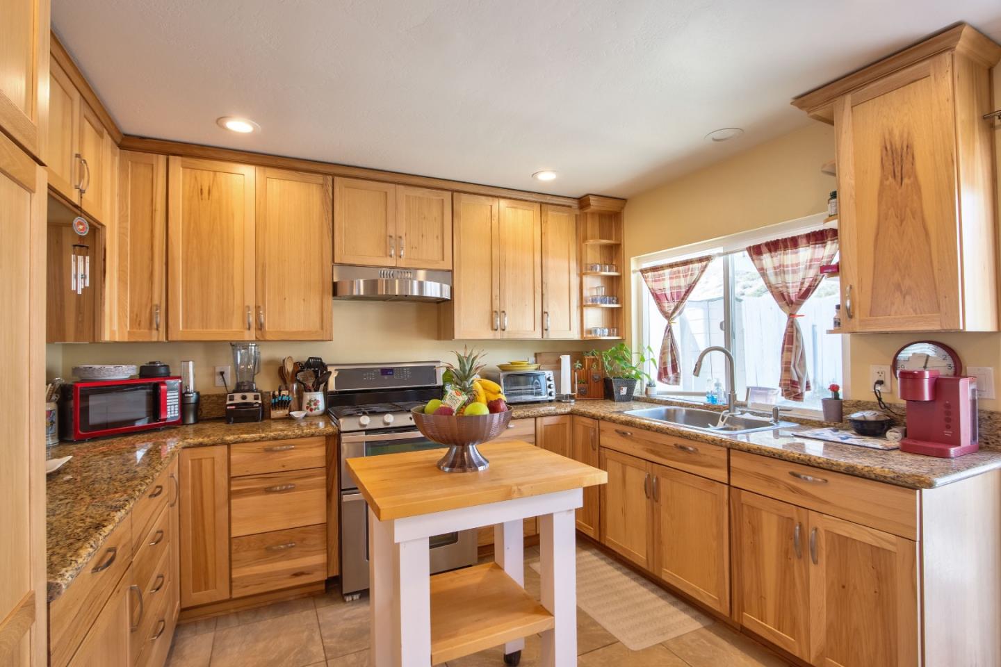 373 Mainsail Road