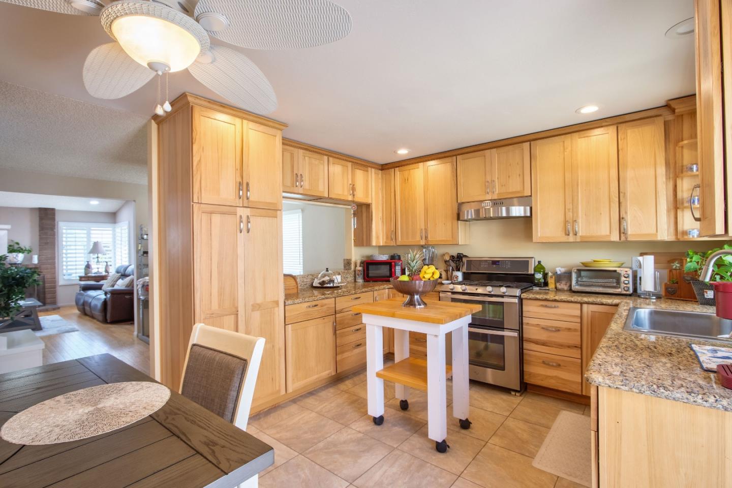373 Mainsail Road
