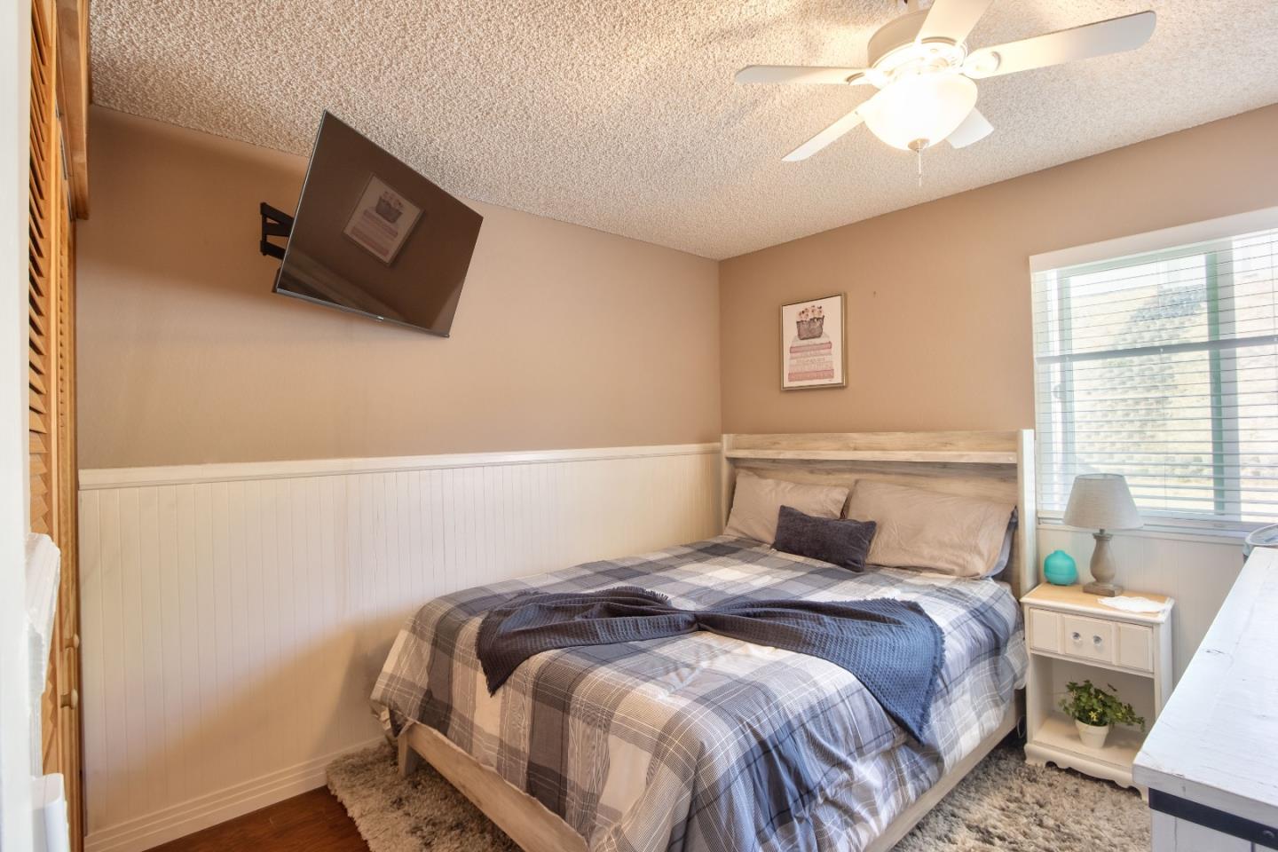 373 Mainsail Road