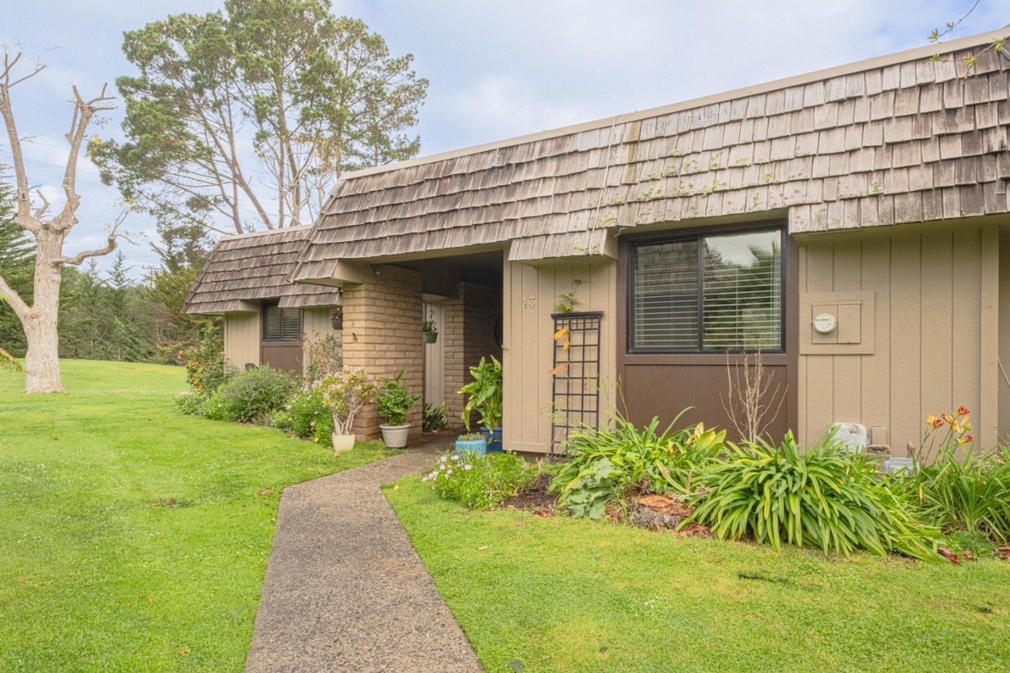 23799 Monterey Salinas Highway 13