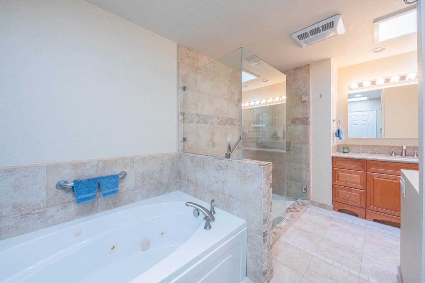 23799 Monterey Salinas Highway 13