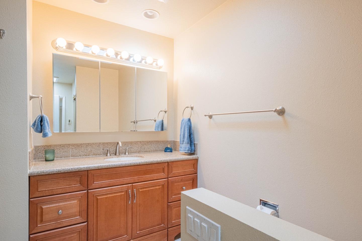 23799 Monterey Salinas Highway 13