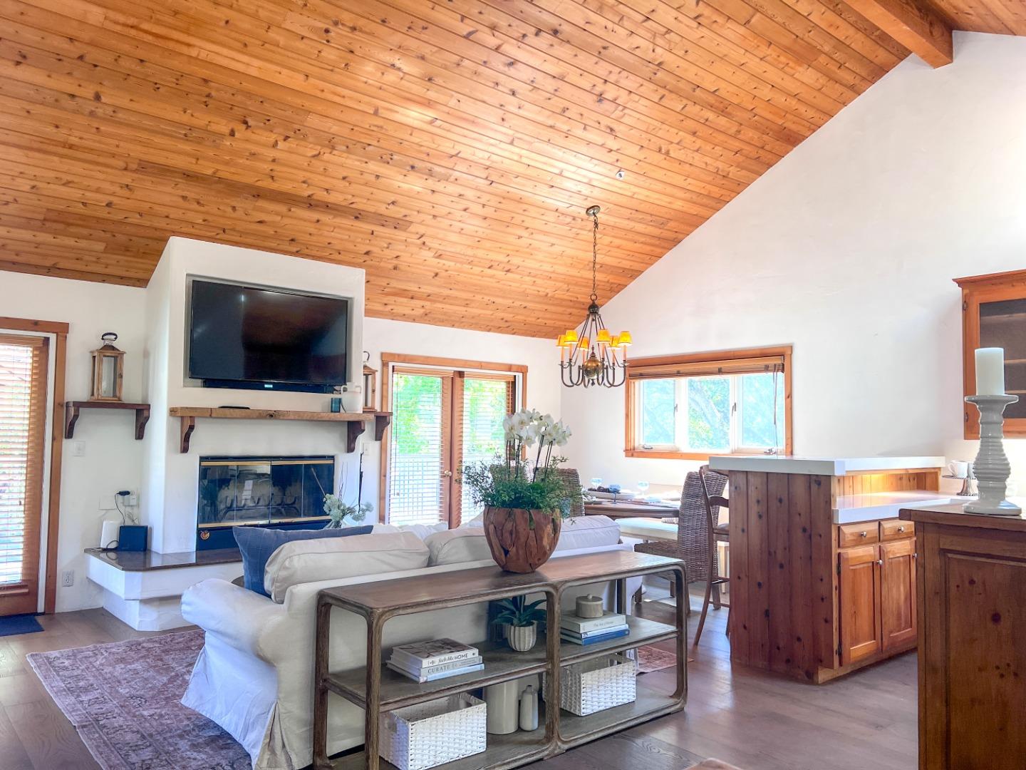 442 Corral De Tierra Road