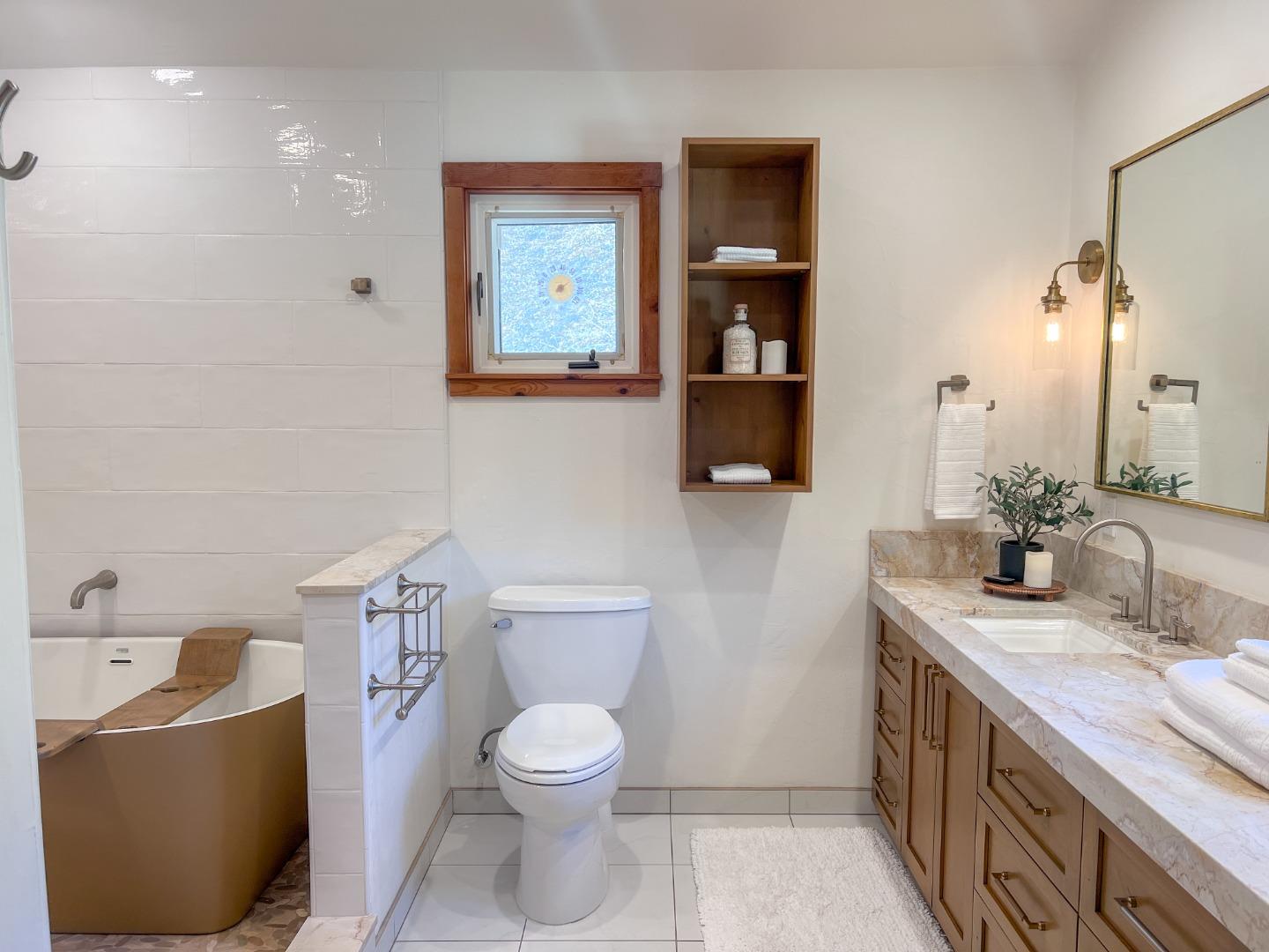 442 Corral De Tierra Road