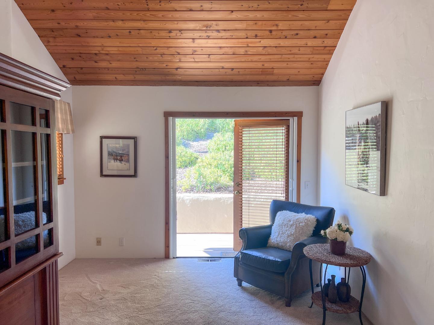 442 Corral De Tierra Road