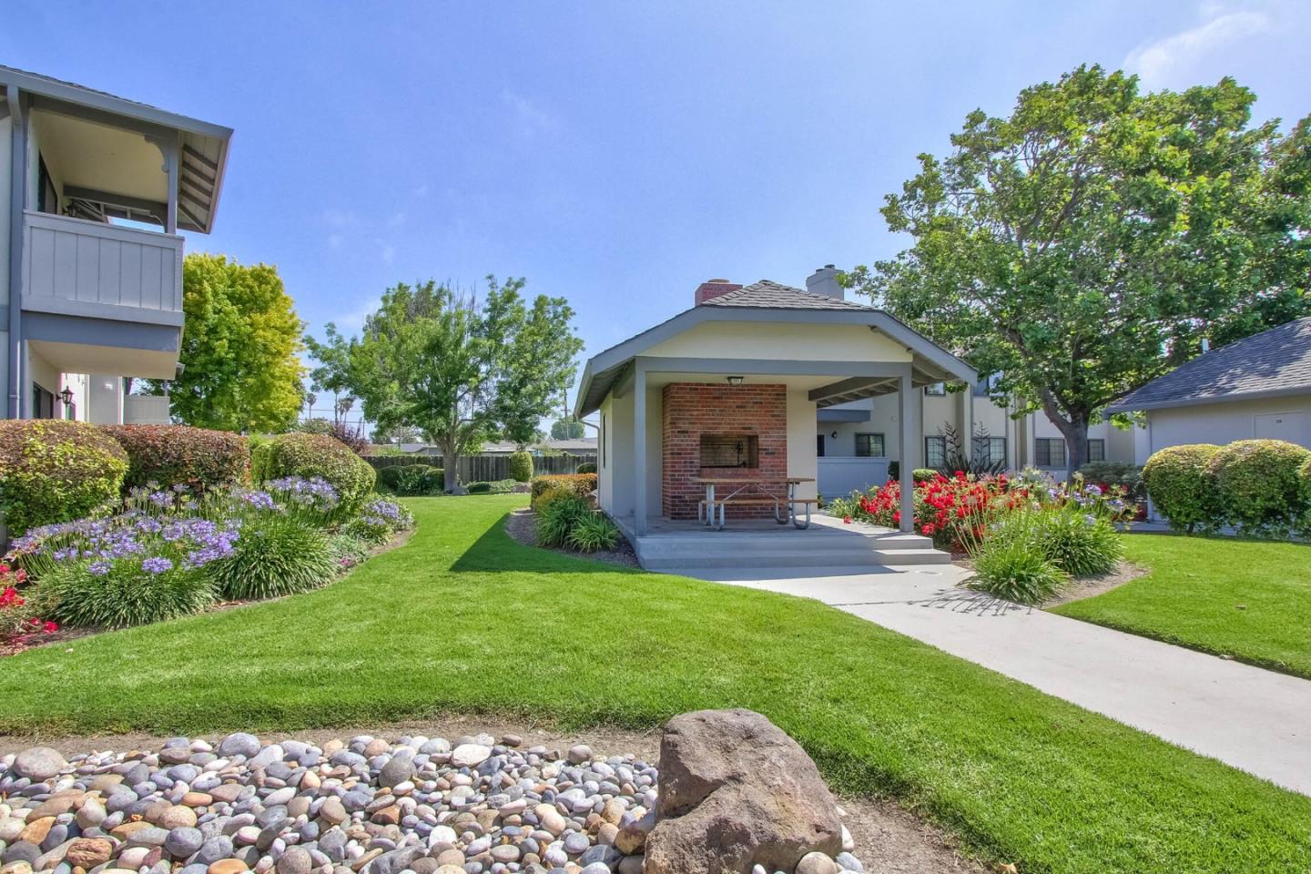 1052 Padre Drive 3