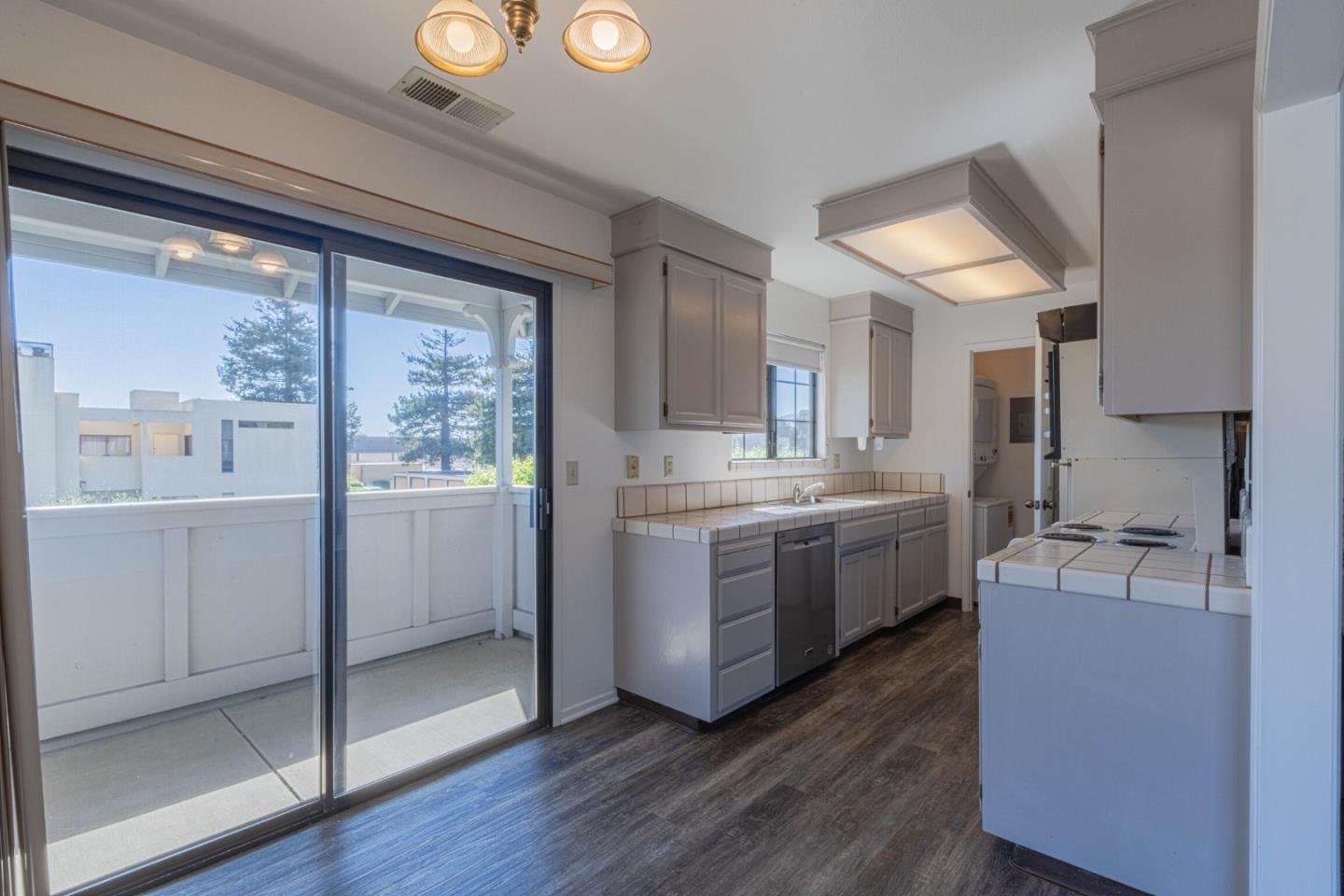 1052 Padre Drive 3