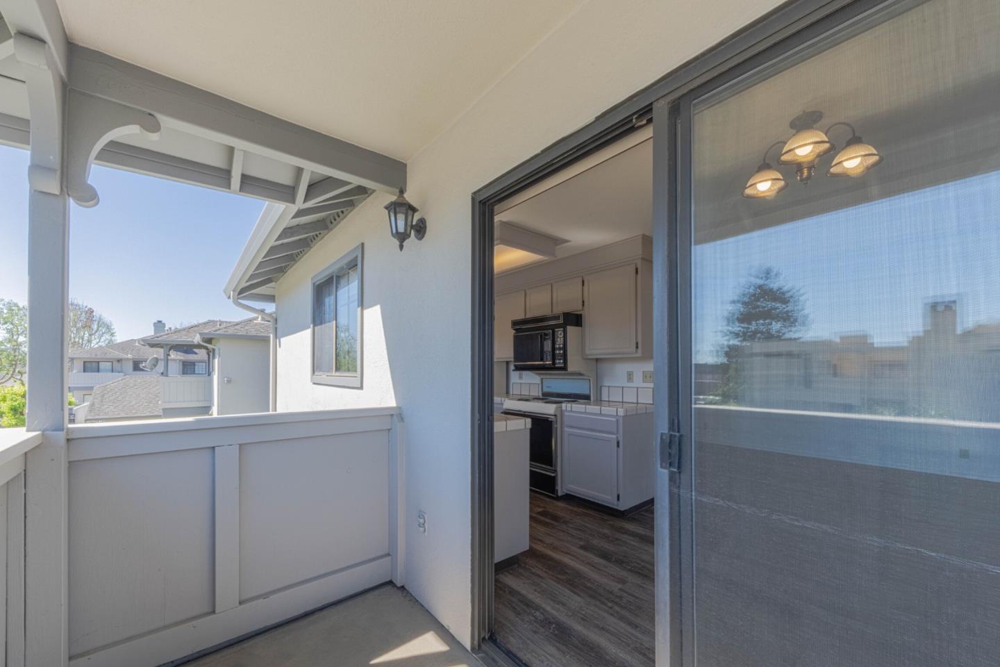 1052 Padre Drive 3