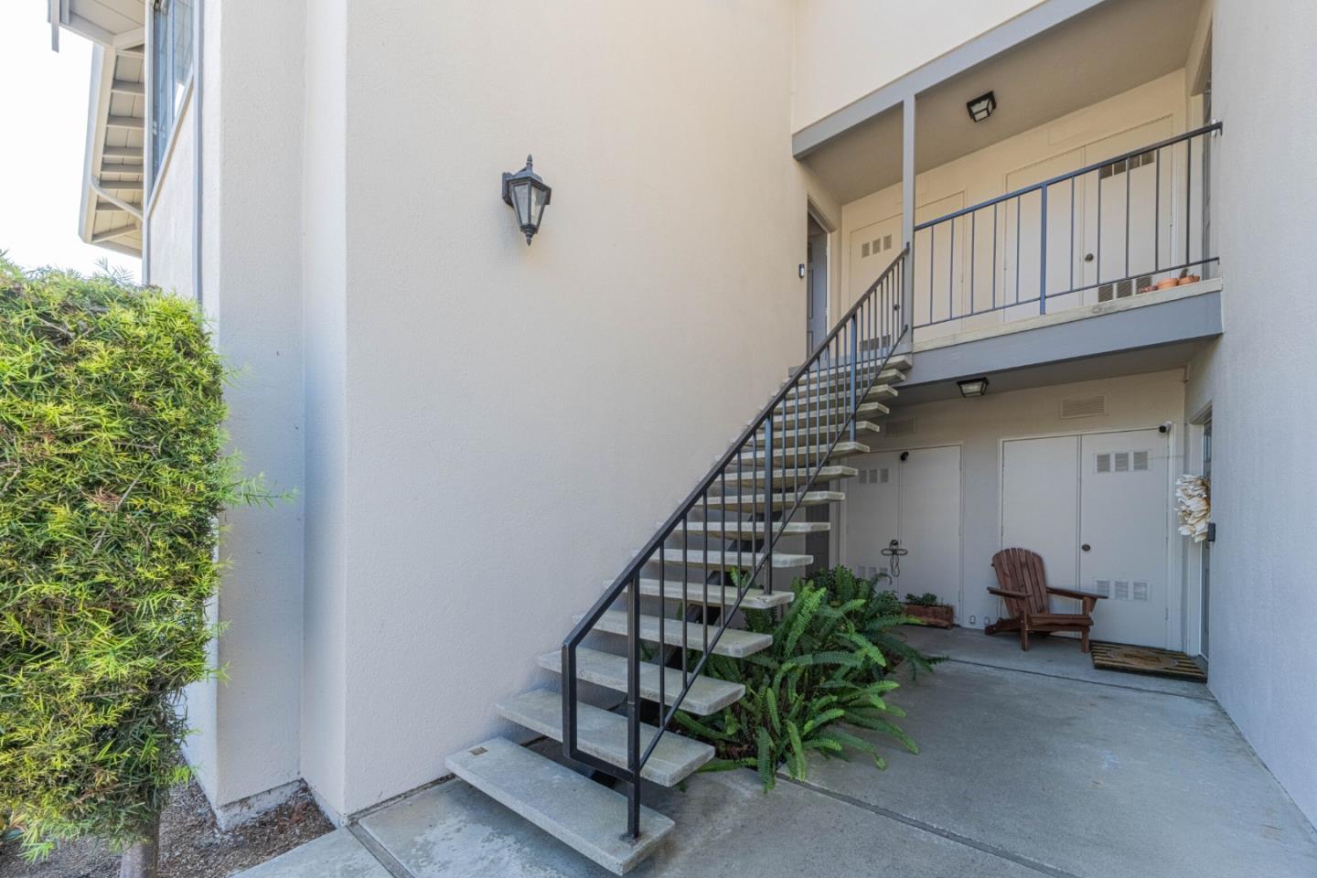 1052 Padre Drive 3