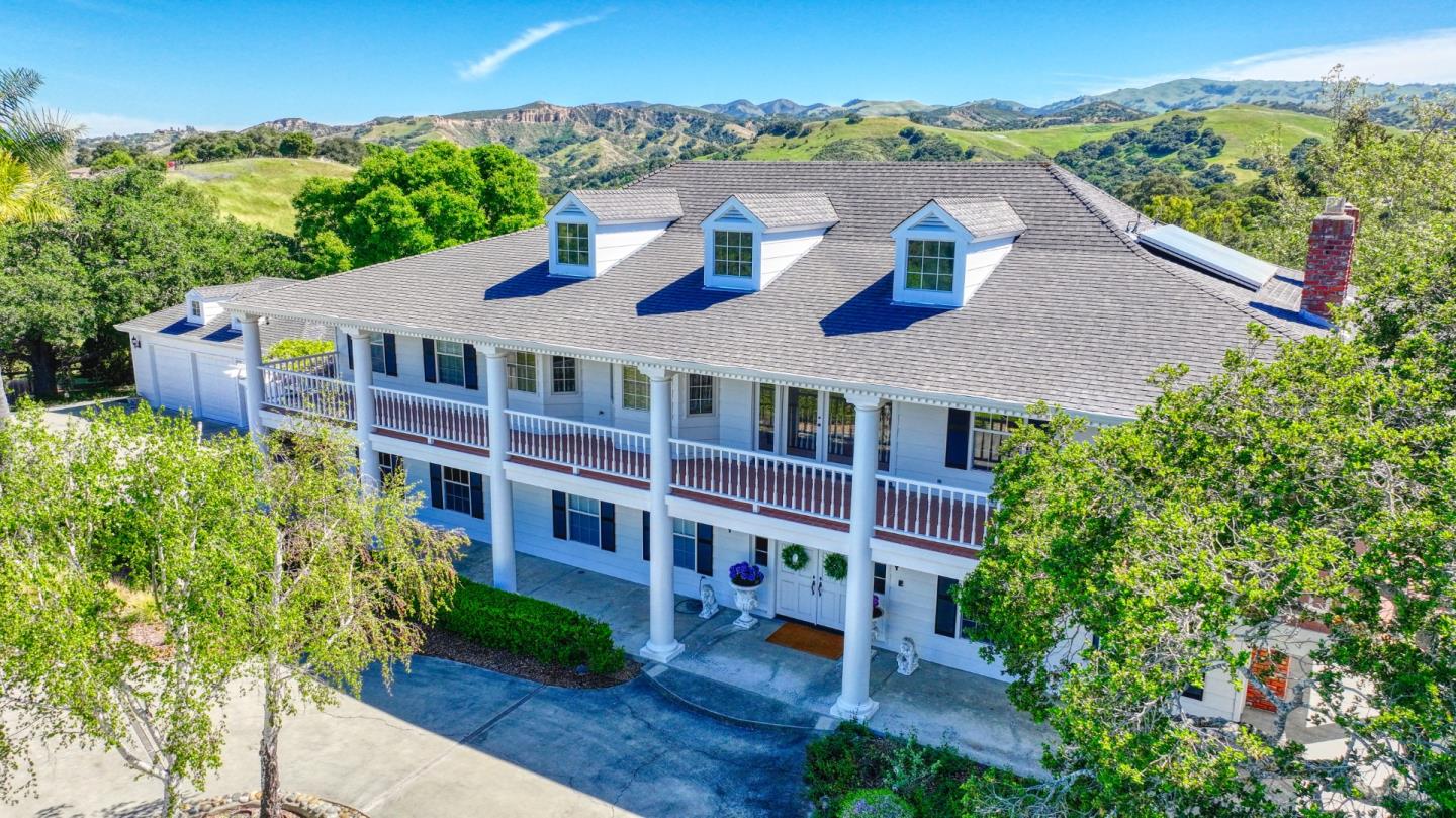 75 Robley Road