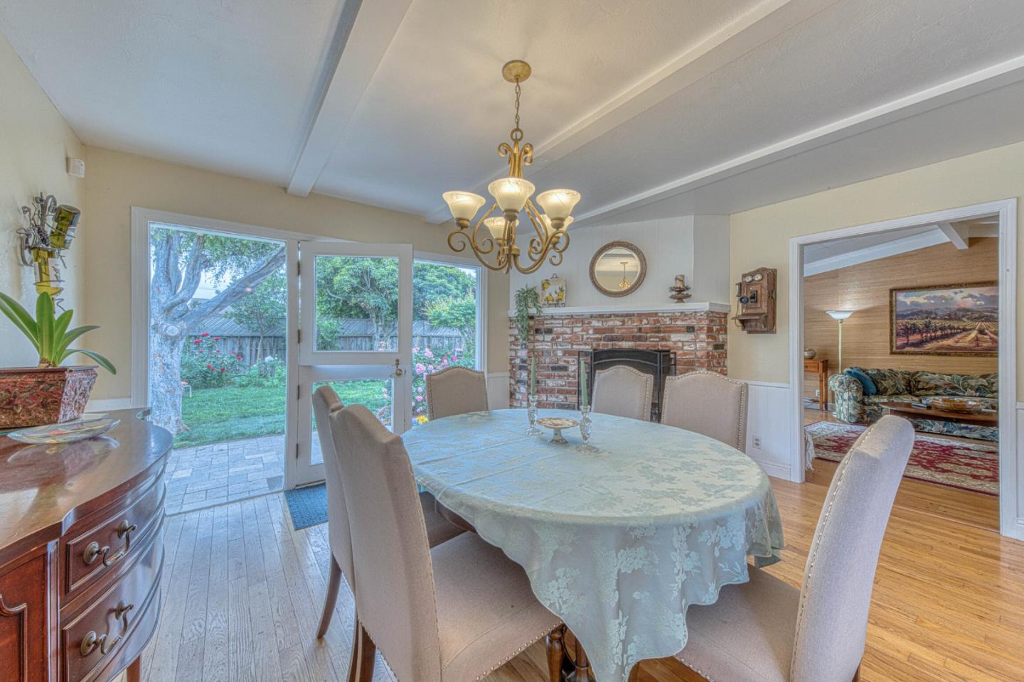 222 Encinada Drive