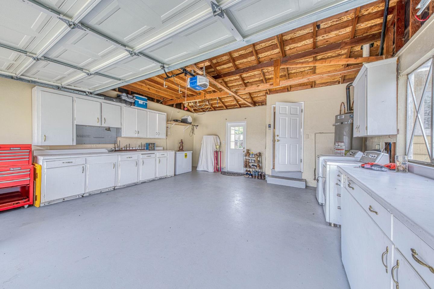222 Encinada Drive