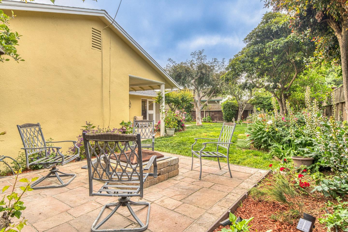 222 Encinada Drive
