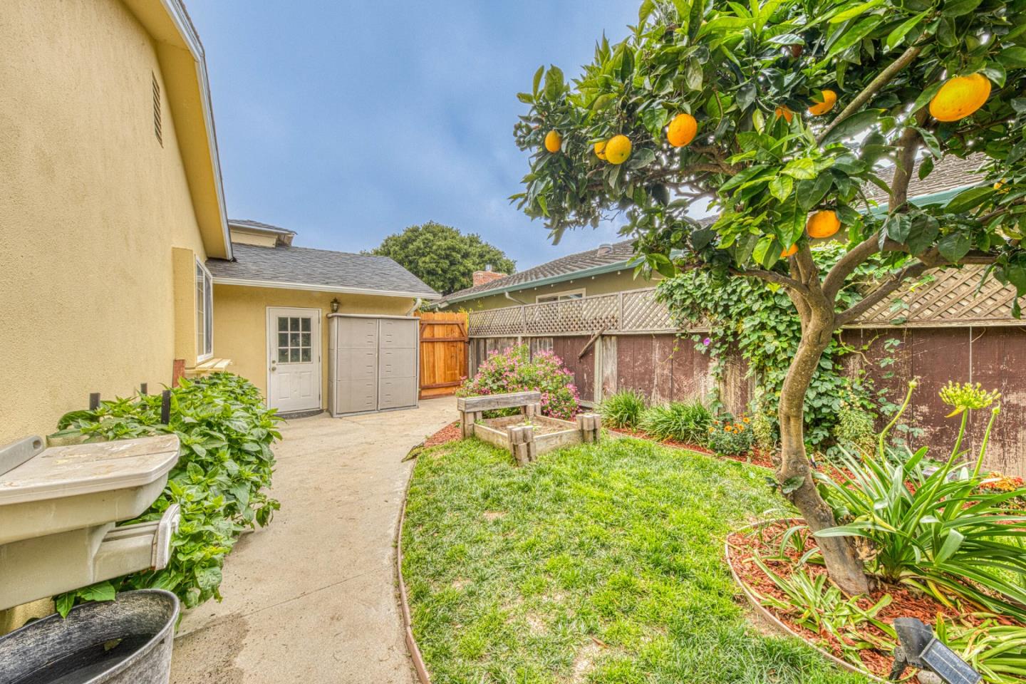 222 Encinada Drive