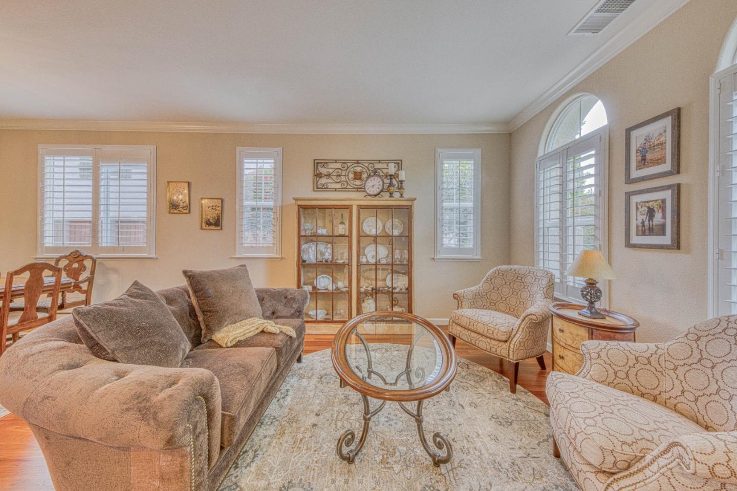 4150 Peninsula Point Drive
