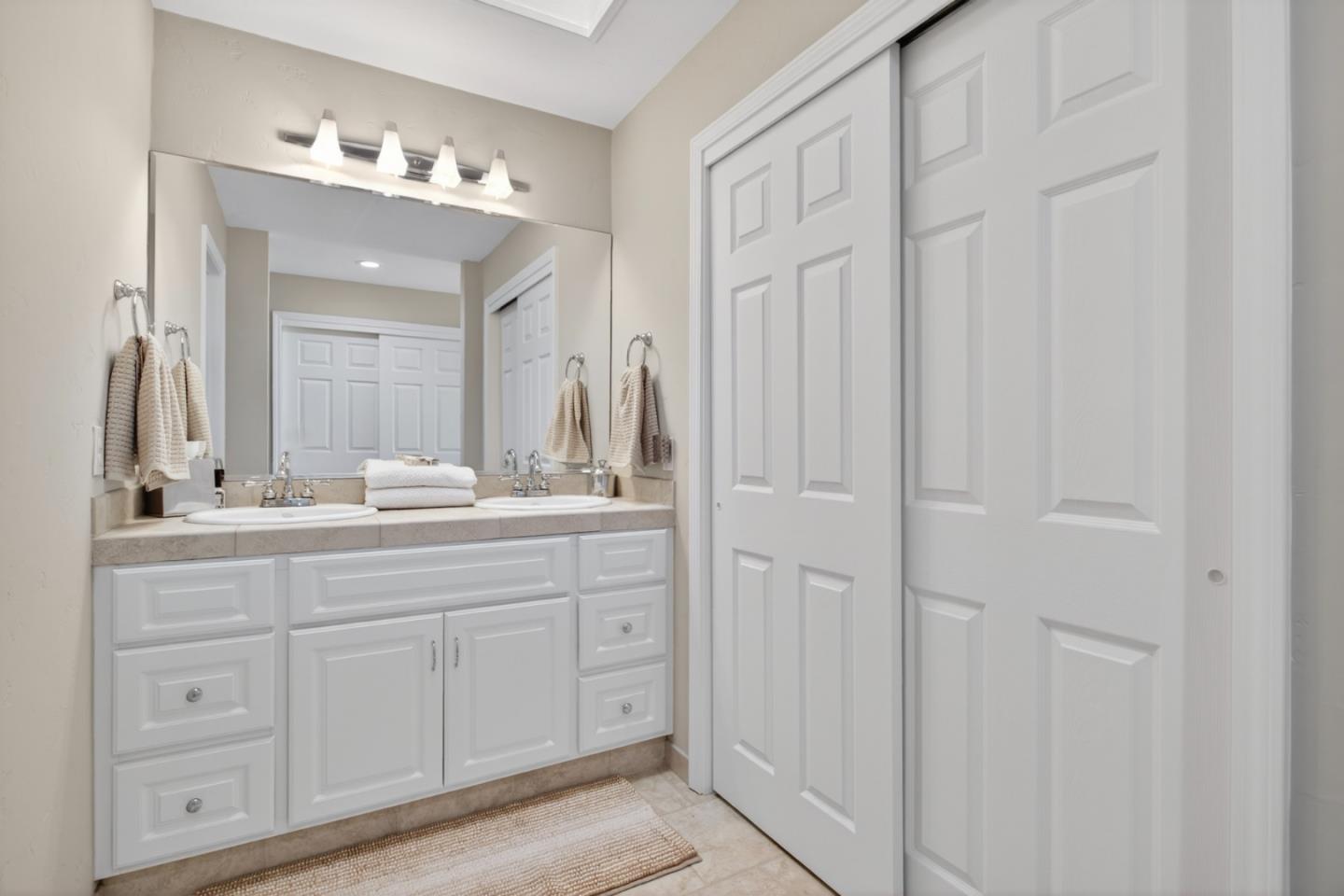 5491 Beaver Lane