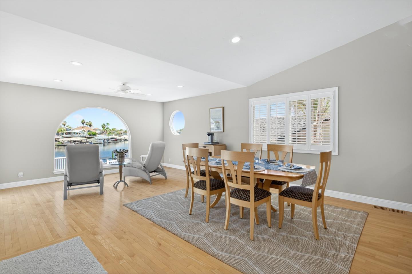 5491 Beaver Lane