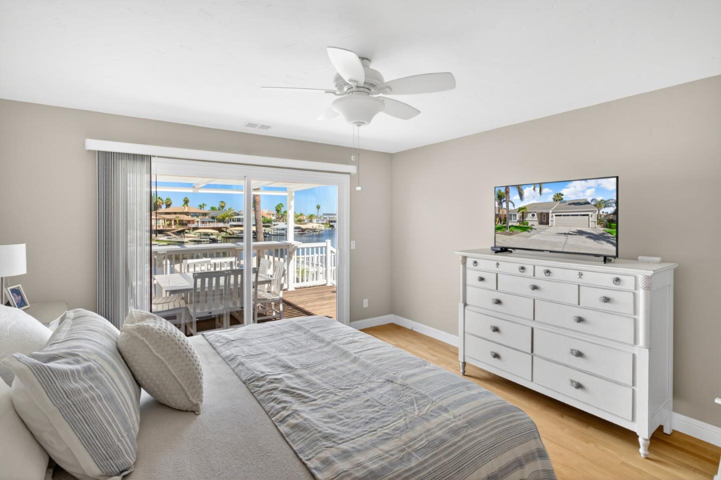 5491 Beaver Lane