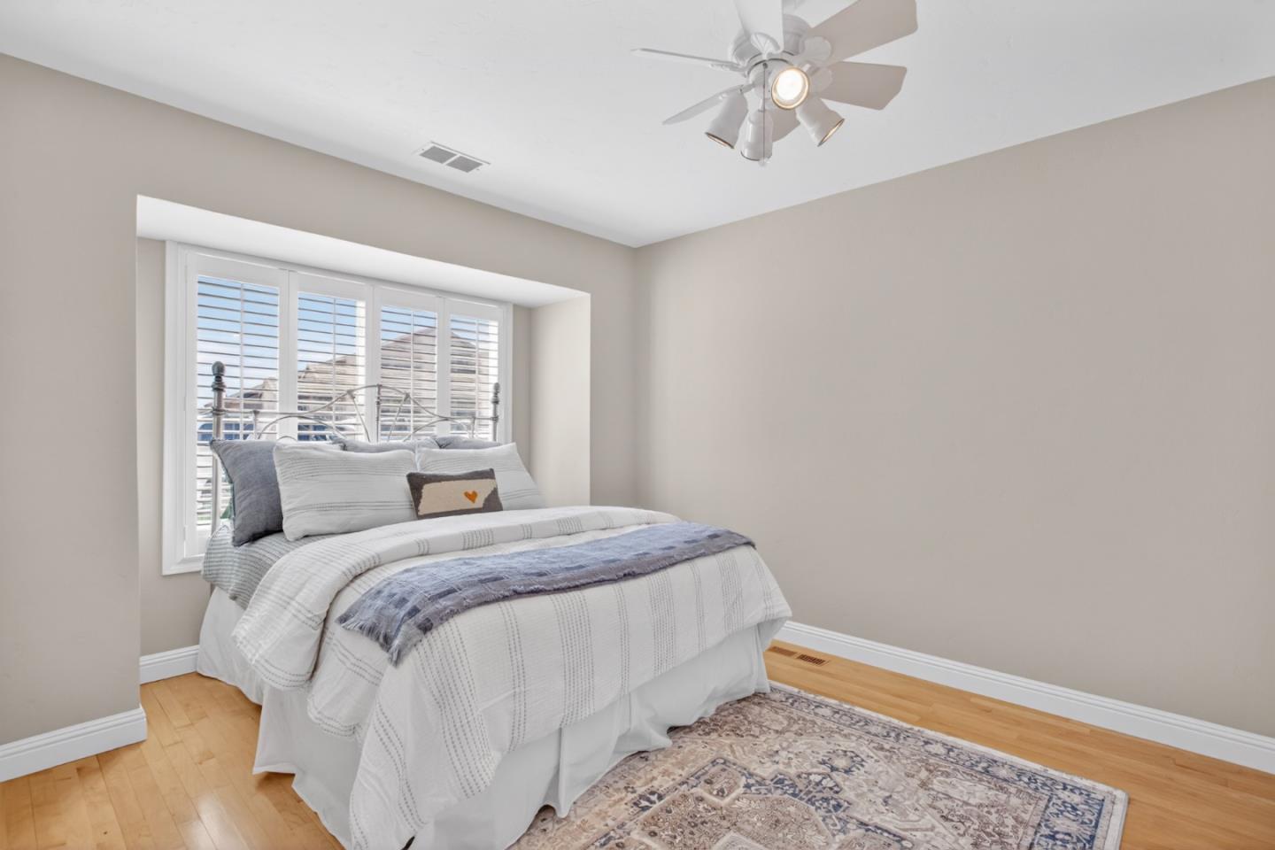 5491 Beaver Lane