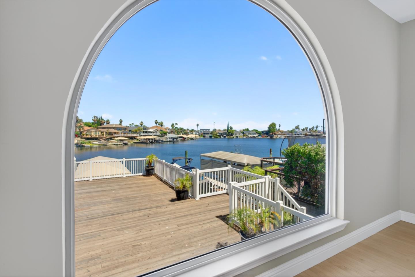 5491 Beaver Lane