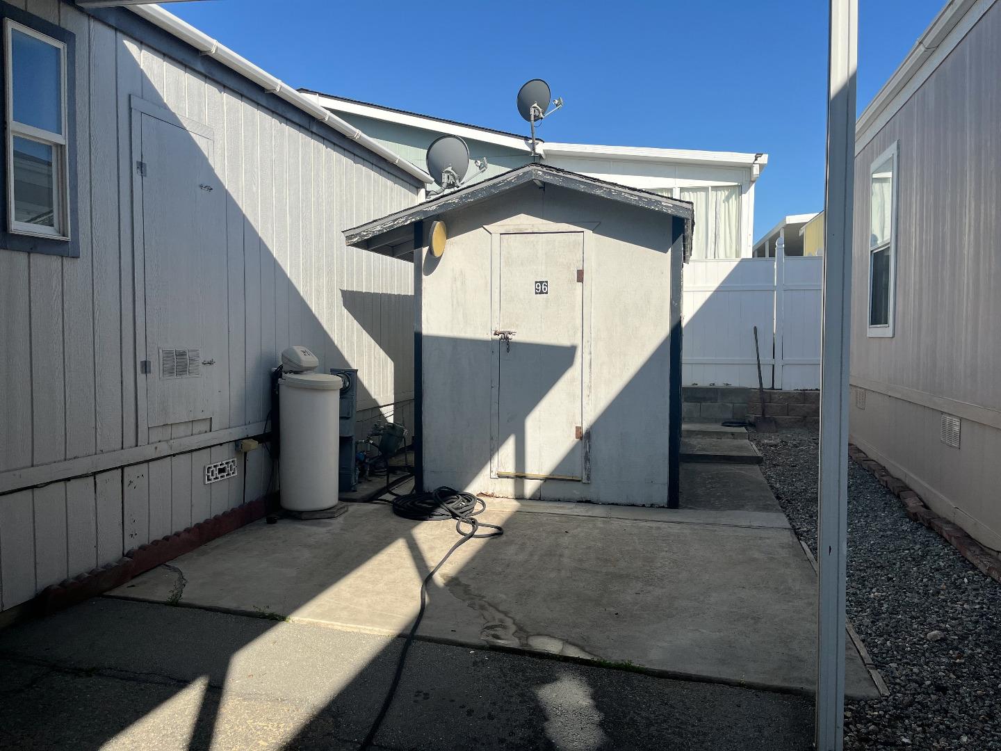 150 Kern Street Unit: 96