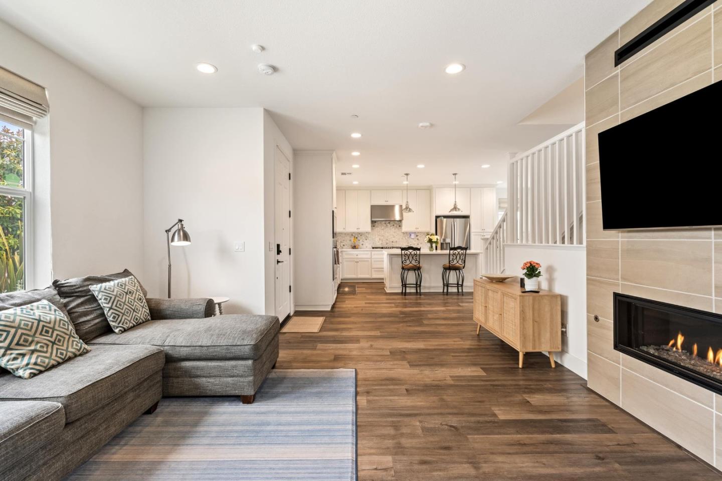 2612 Catwalk Court