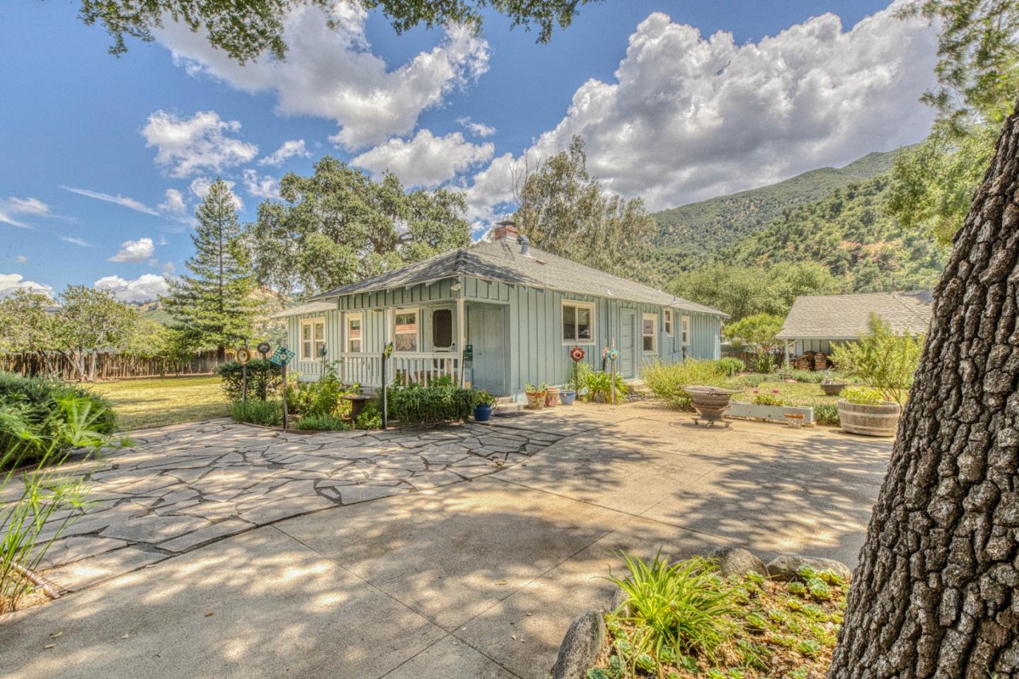 47305 Arroyo Seco Road