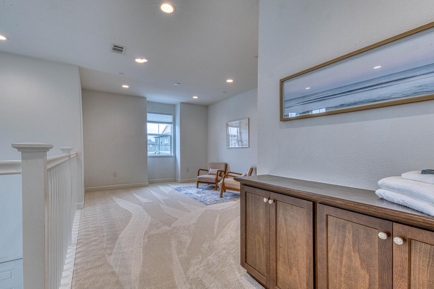 2717 Parkview WAY