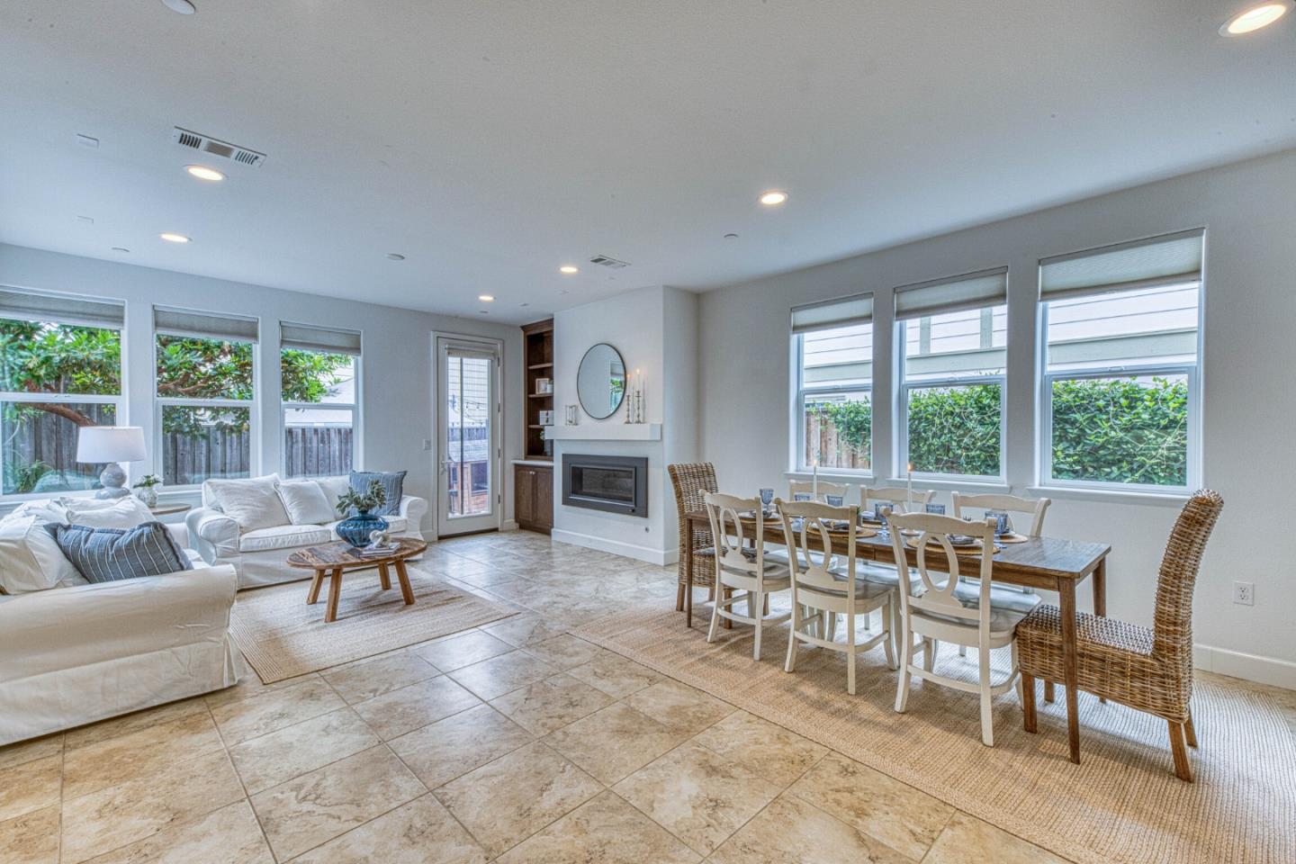 2717 Parkview WAY