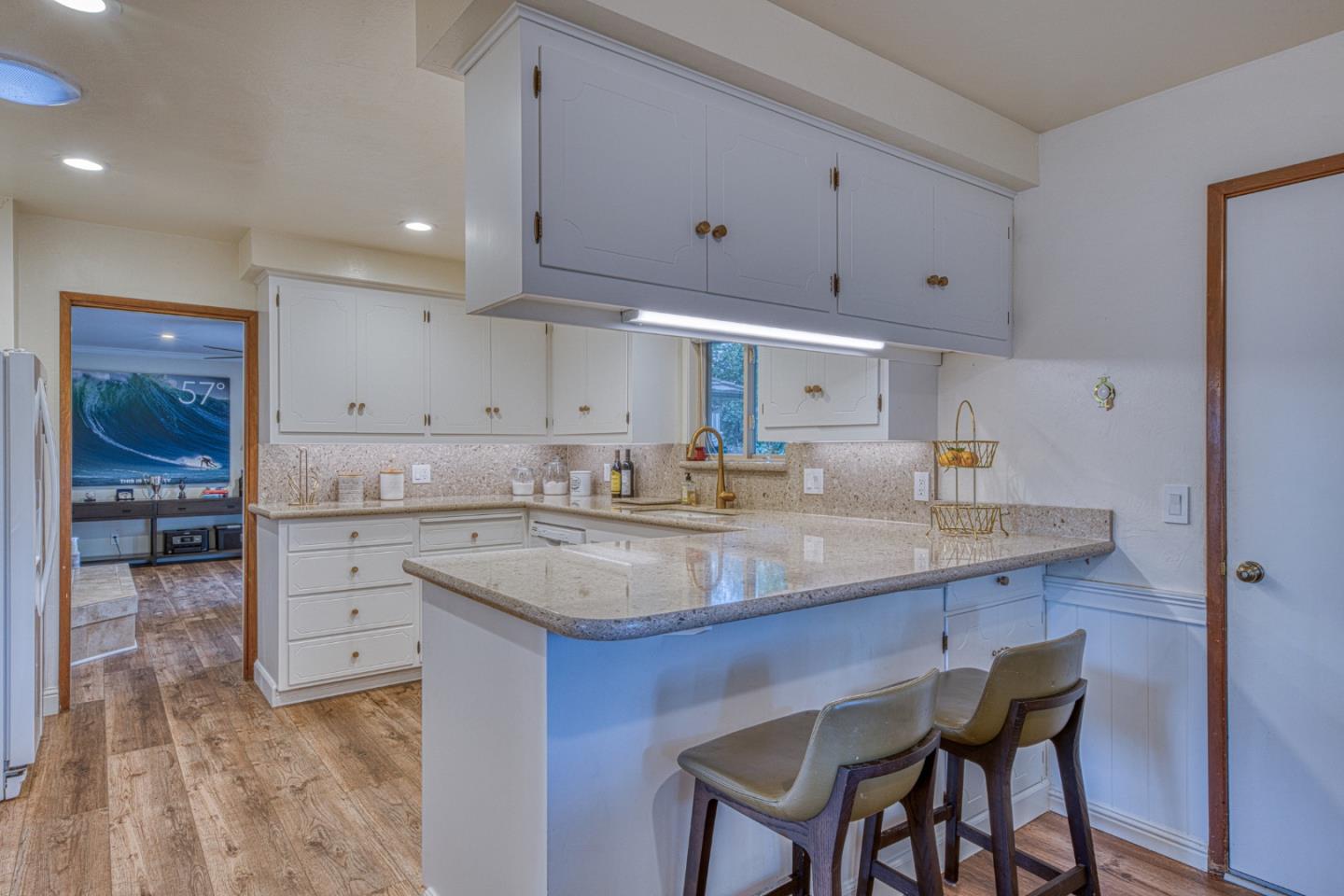 1167 Los Palos DR
