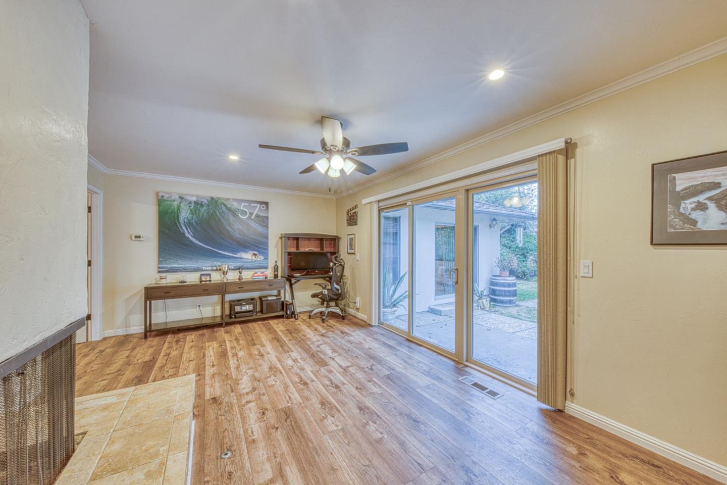 1167 Los Palos DR