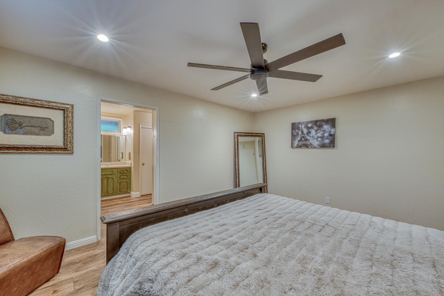 1167 Los Palos DR