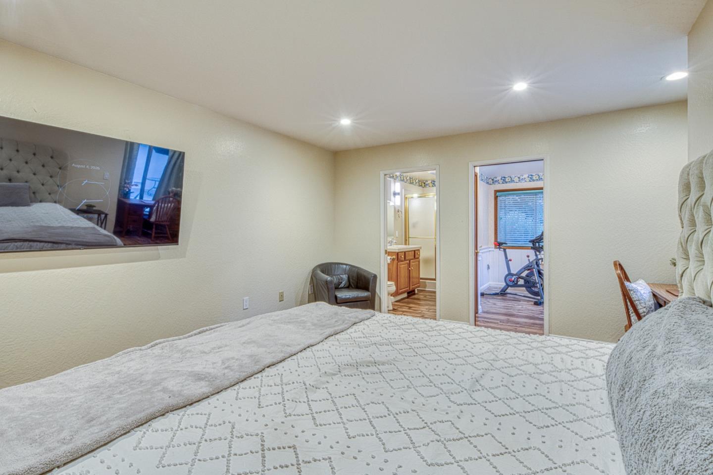 1167 Los Palos DR