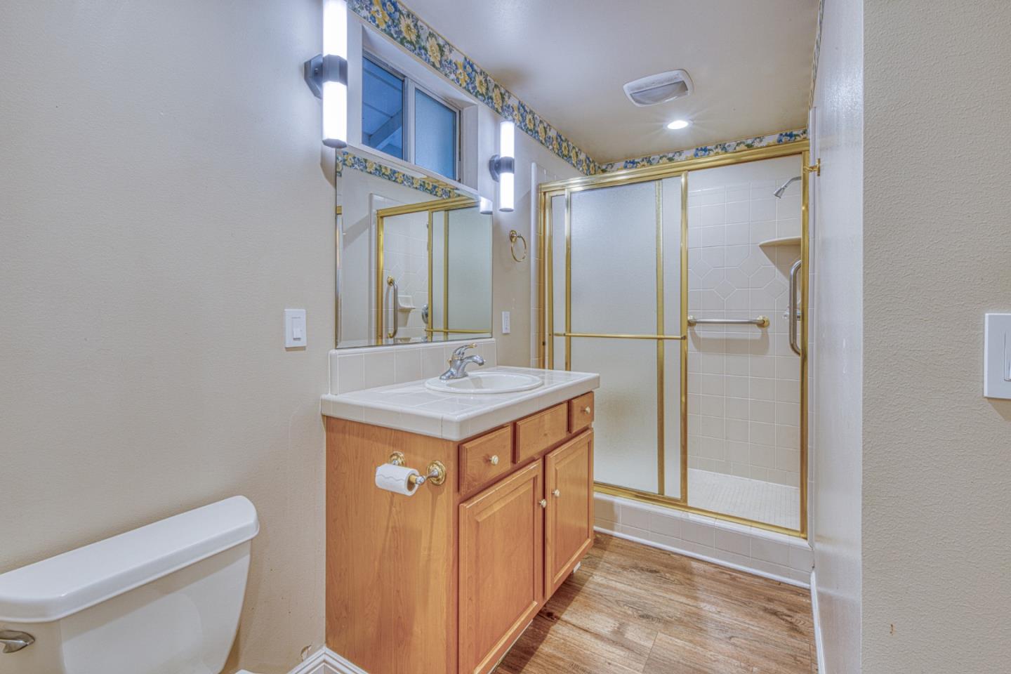 1167 Los Palos DR