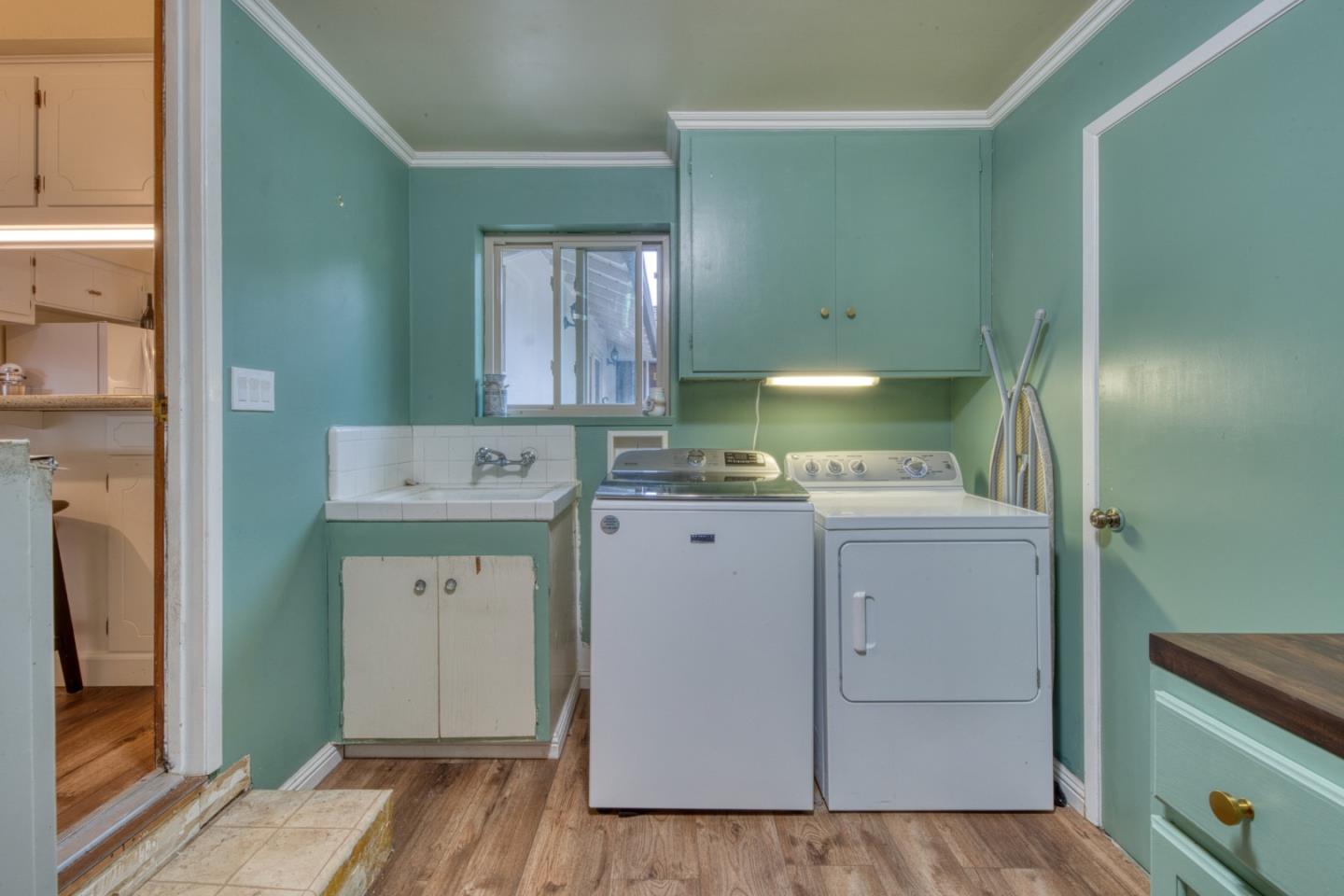 1167 Los Palos DR