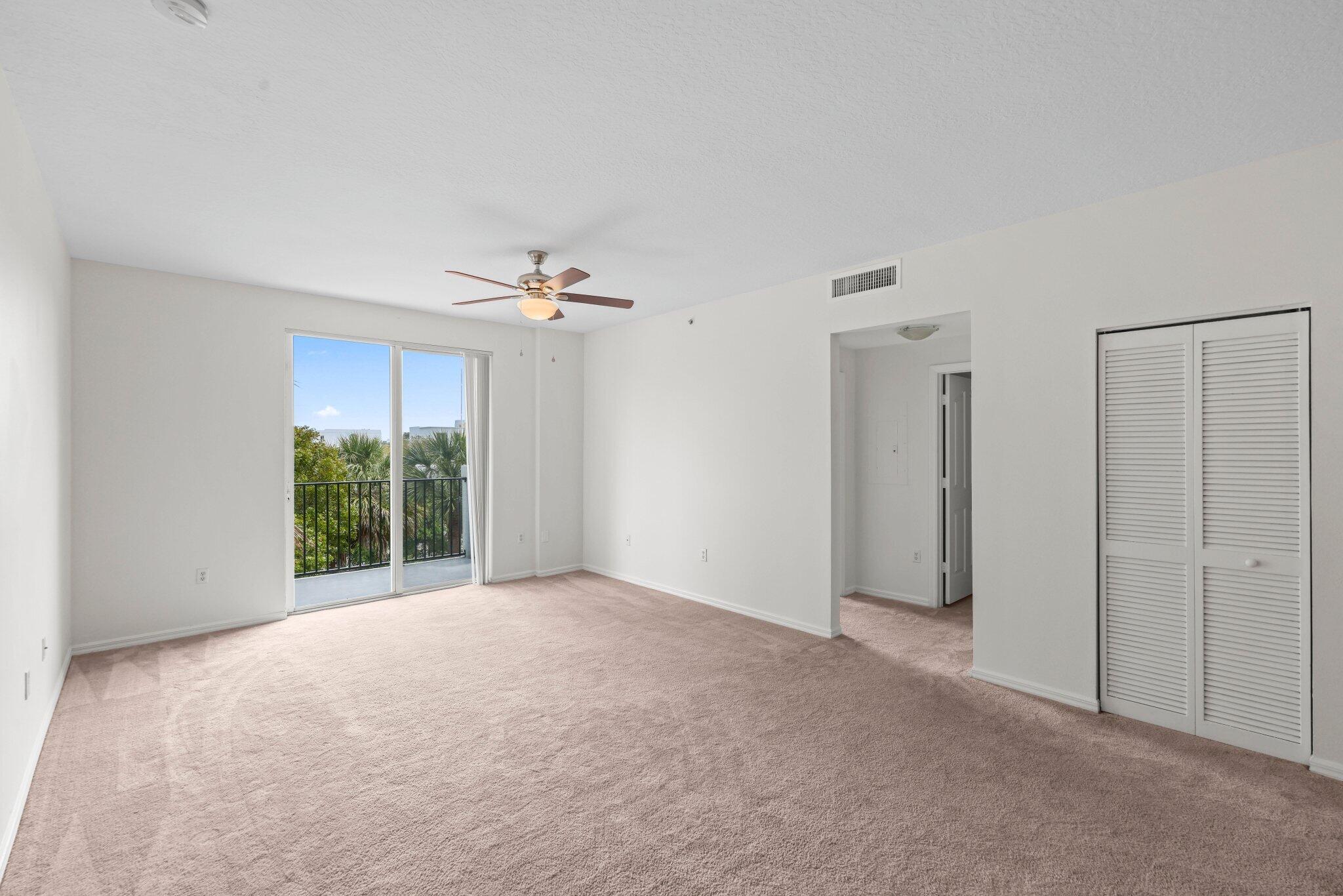 255 NE 3rd Avenue Unit 2-407
