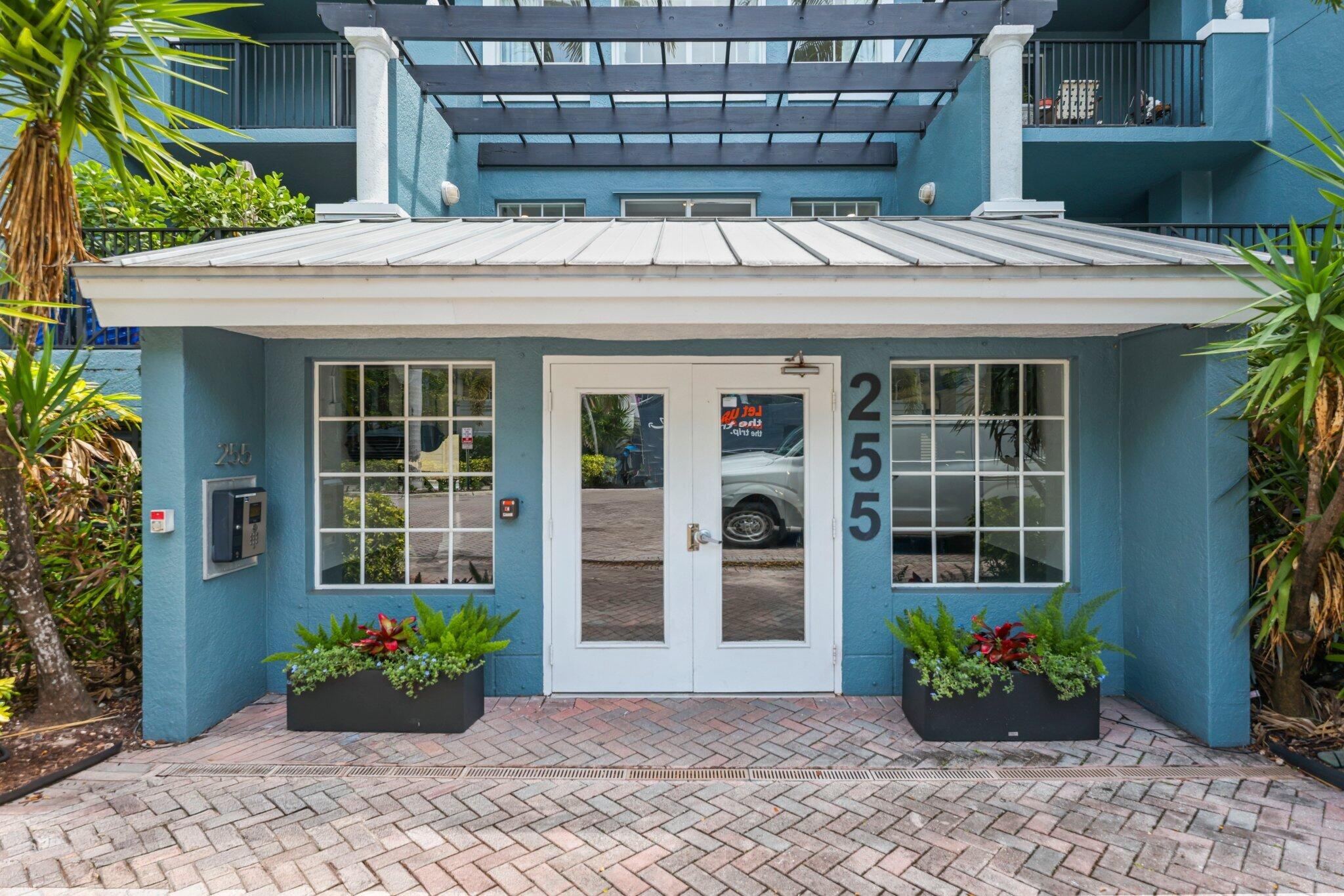 255 NE 3rd Avenue Unit 2-407