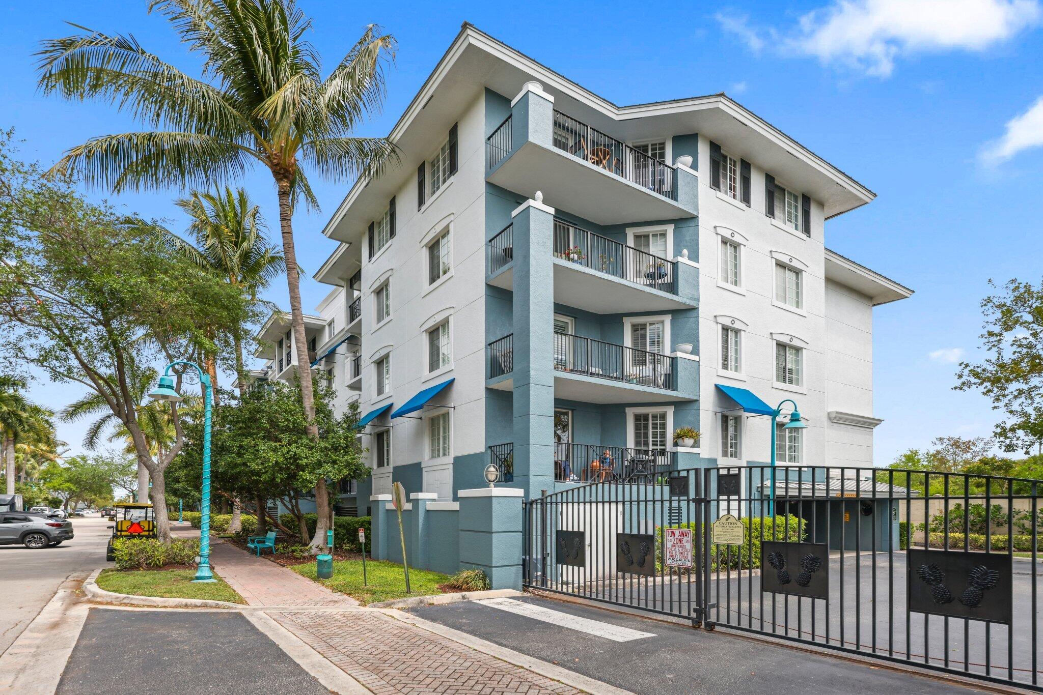 255 NE 3rd Avenue Unit 2-407