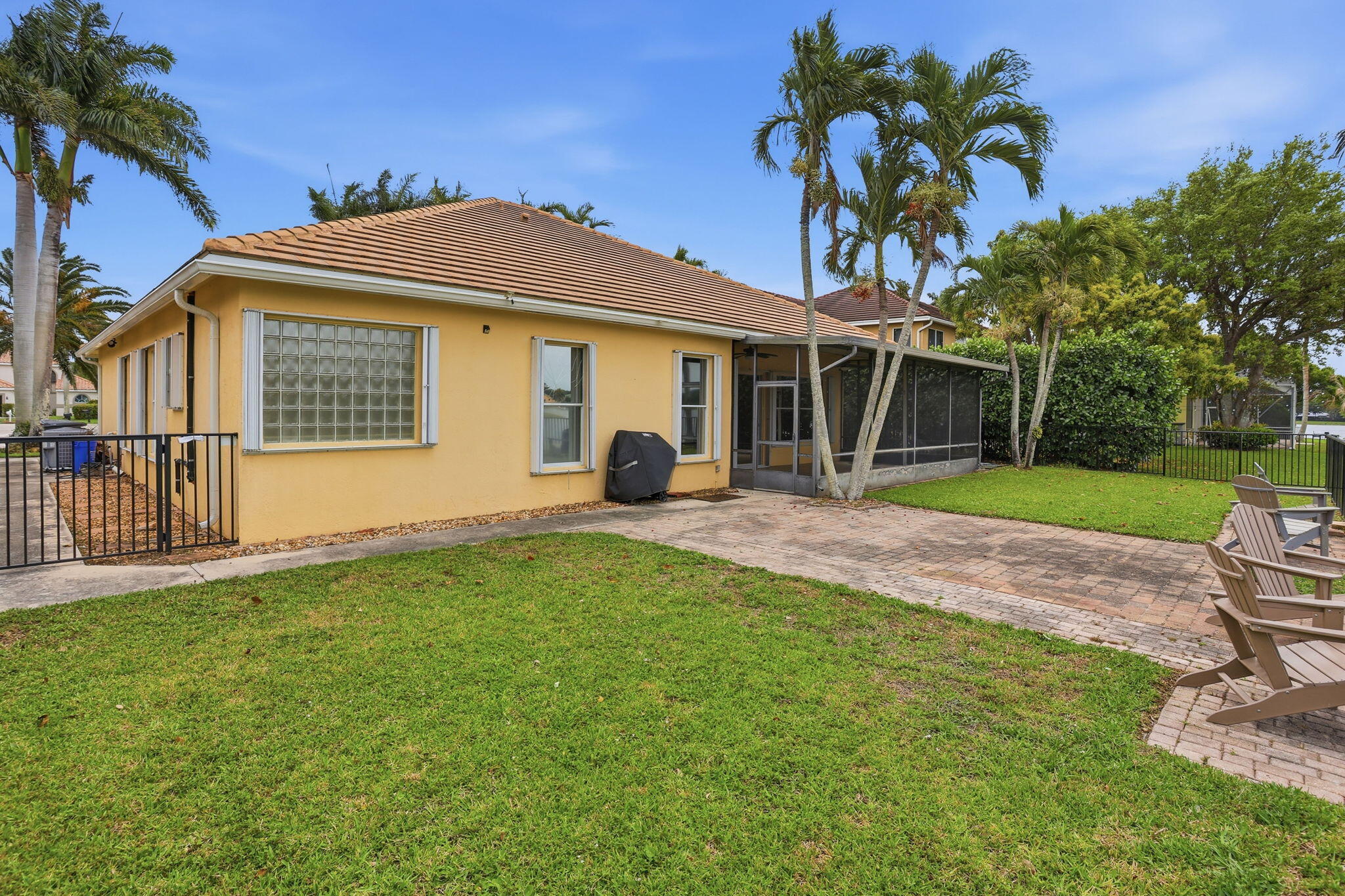 7121 Catalina Isle Drive