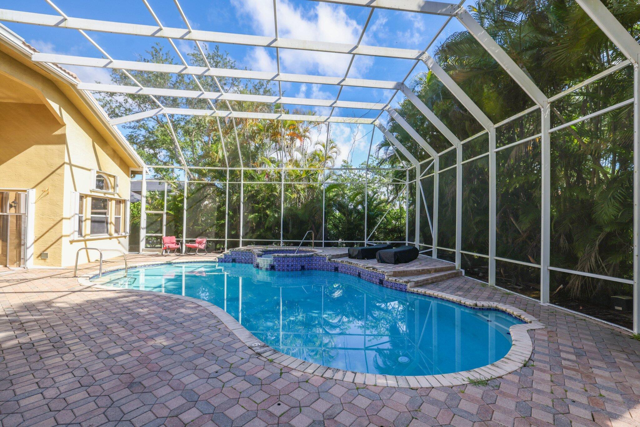 19234 S Creekshore Court