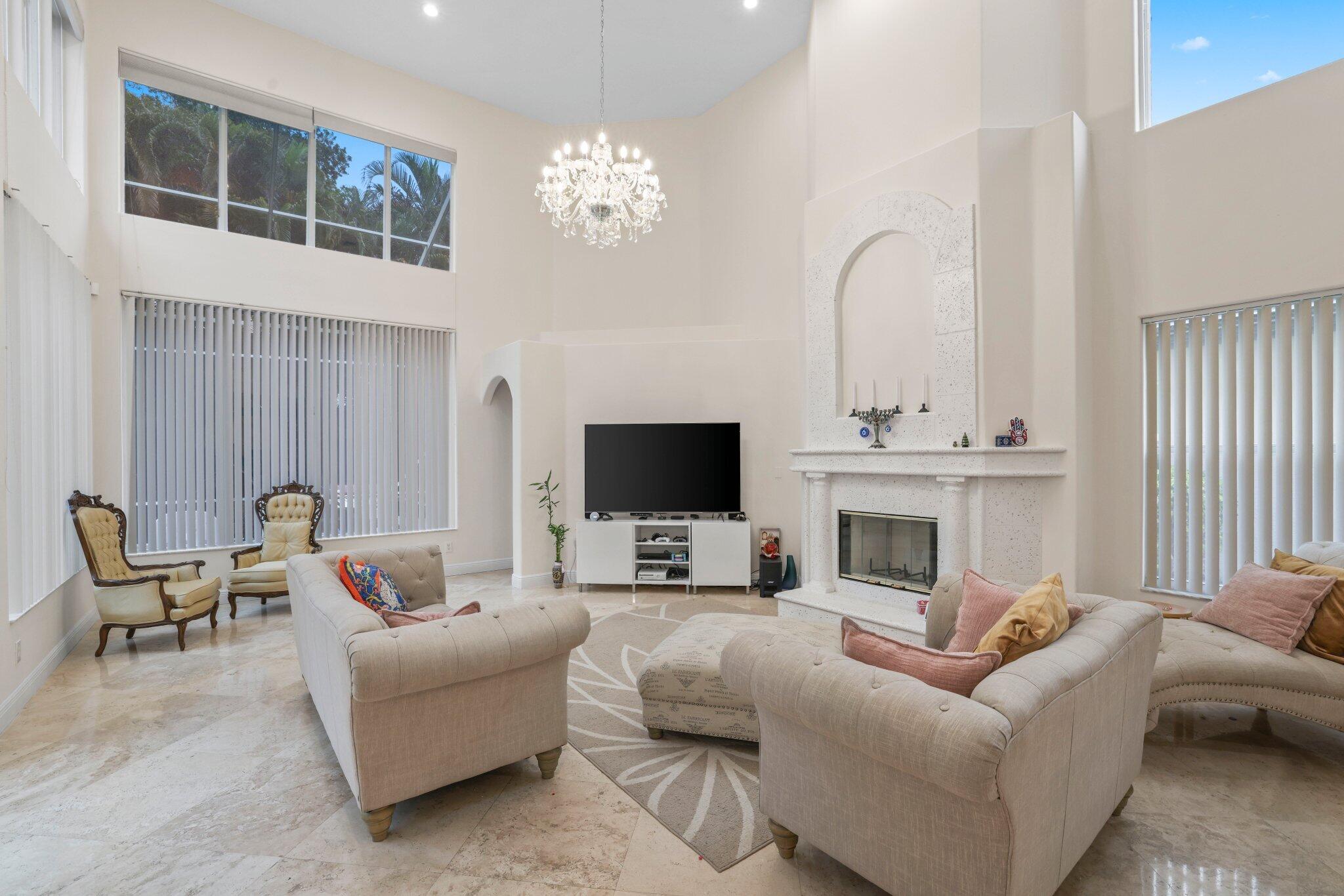 19234 S Creekshore Court