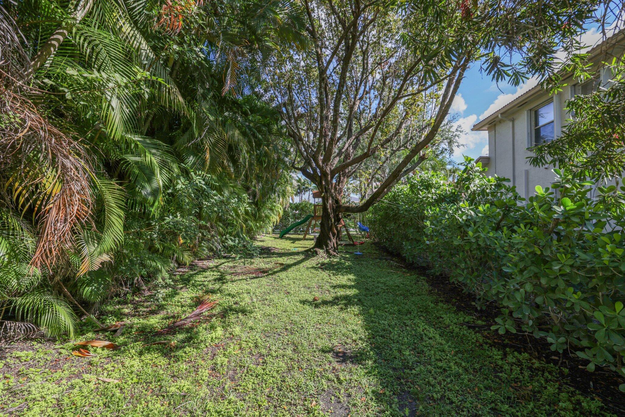 19234 S Creekshore Court