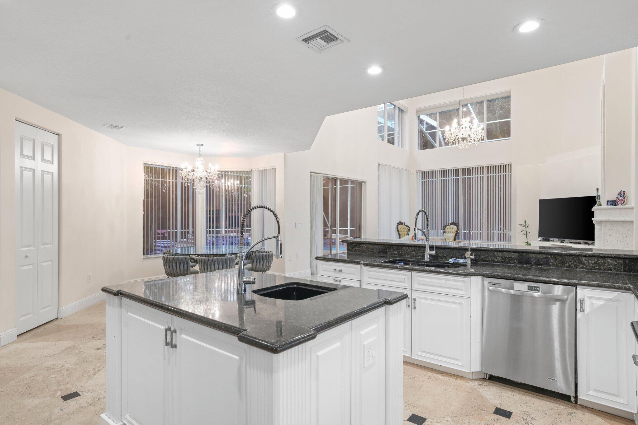 19234 S Creekshore Court