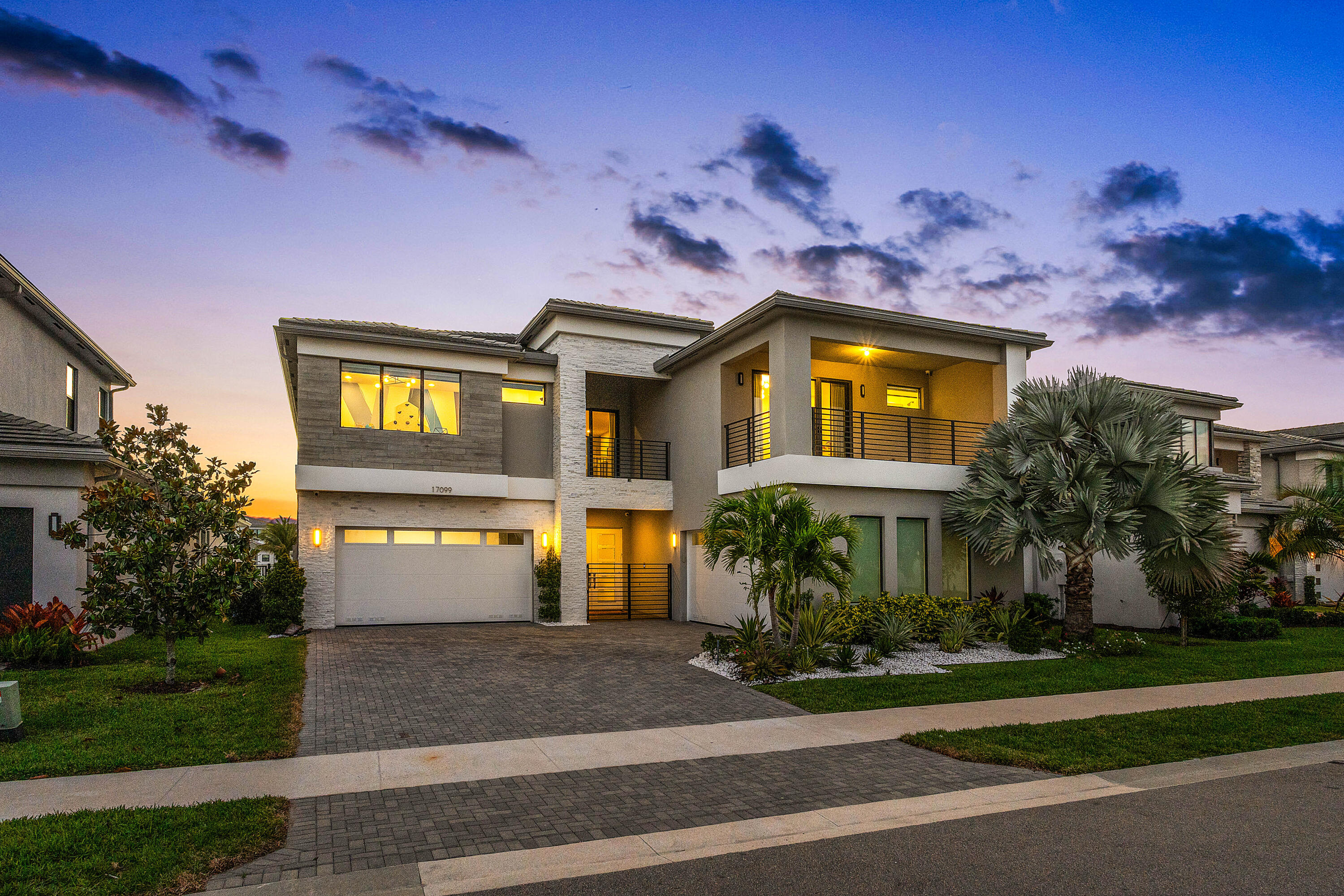 17099 Watersprite Lakes Road