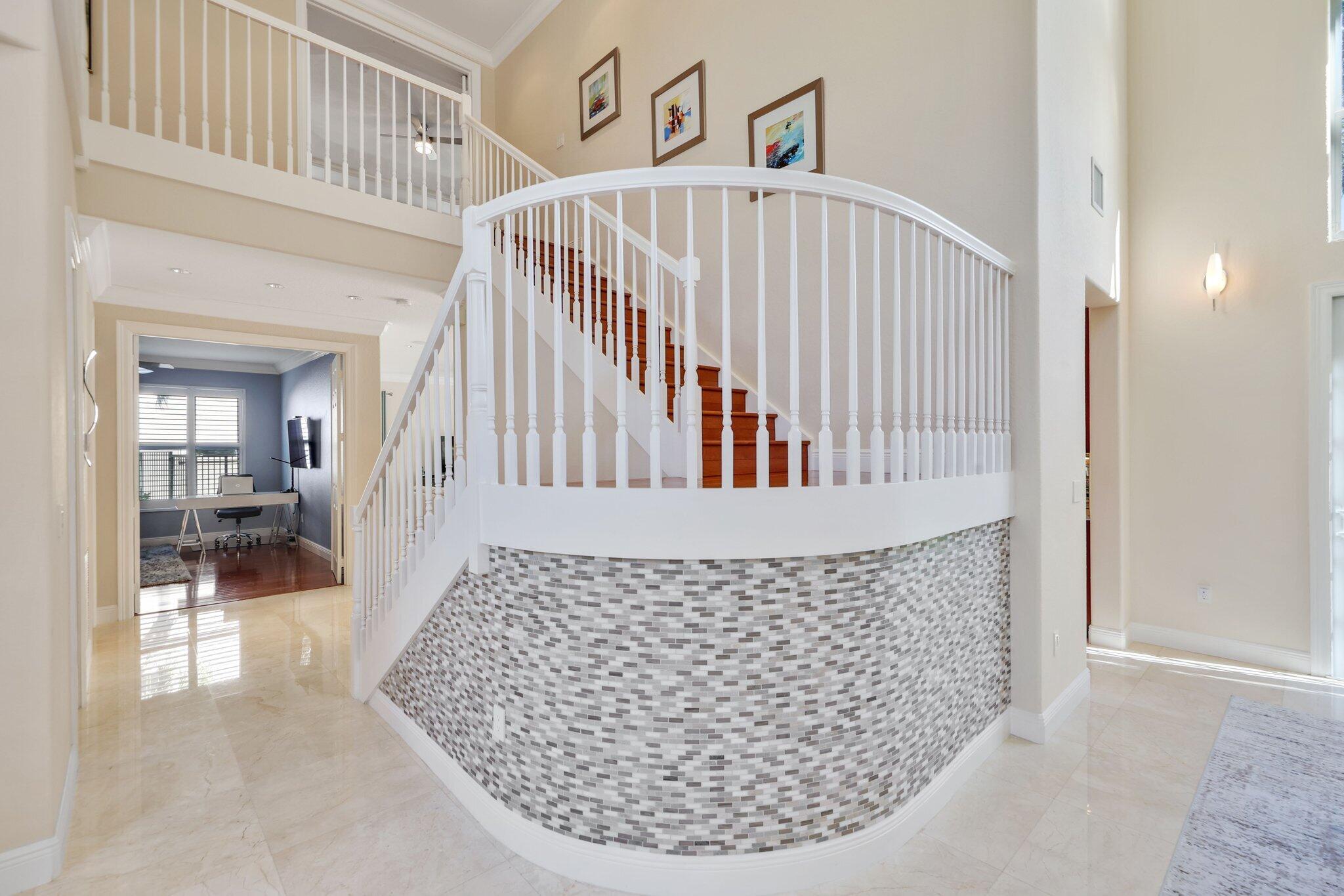 19245 Skyridge Circle