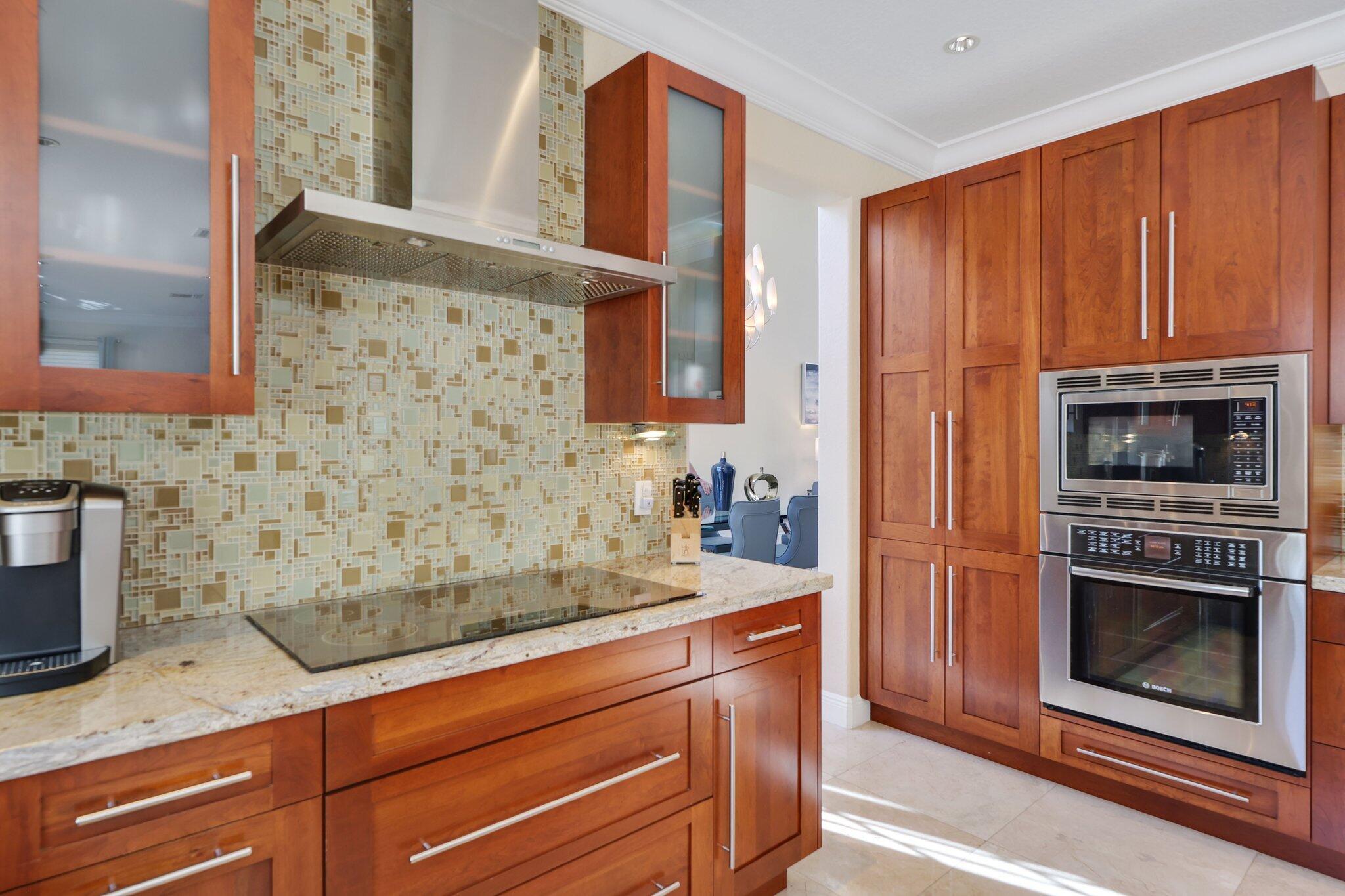 19245 Skyridge Circle